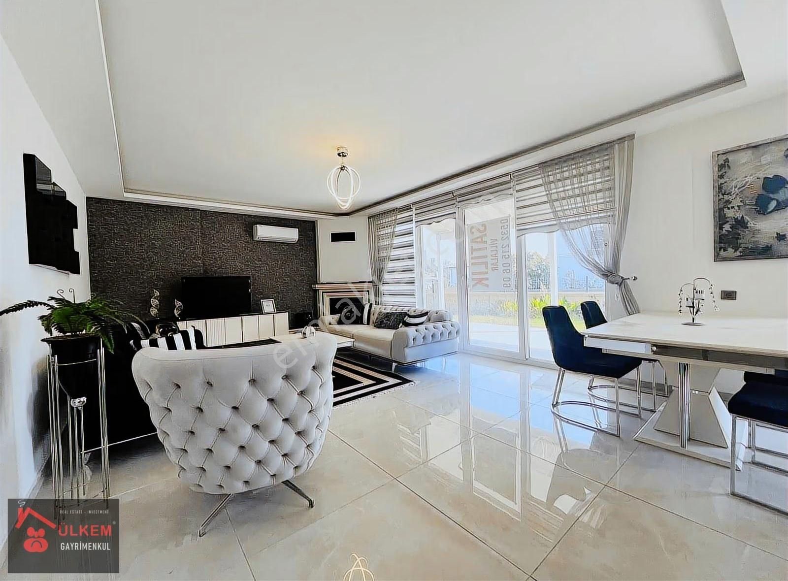 Avm Bölgesi 4+1 Müstakil Geniş Bahçeli Havuzlu Dğl Gazlı Villa - Görsel 8