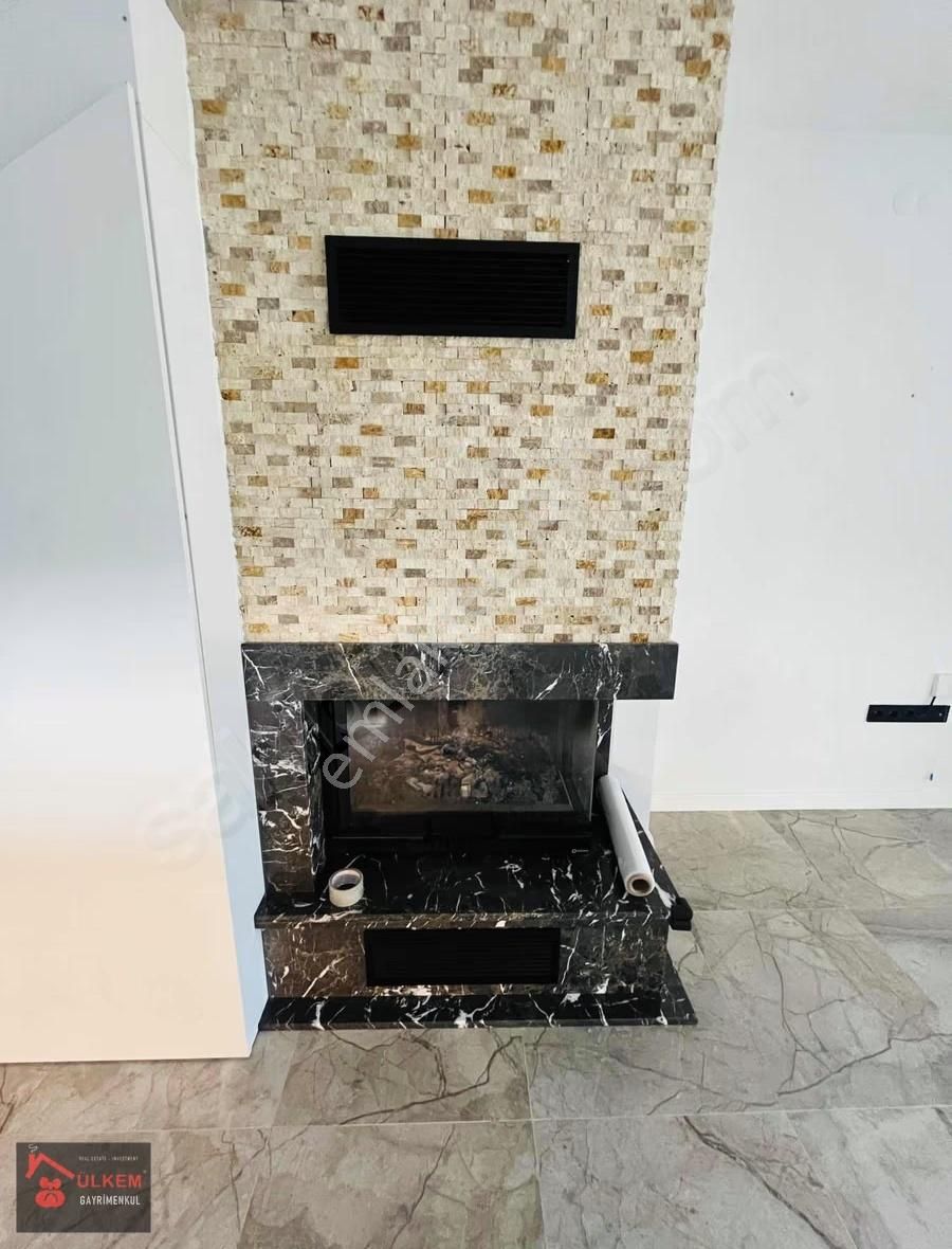 Denize Yakın Havuzlu 3+1 Nezih Konumda Villa - Görsel 32