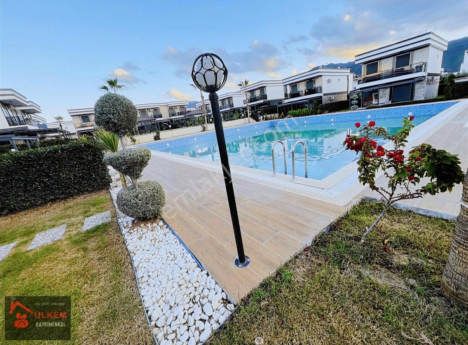 Denize Yakın Doğa İçi Müstakil Bahçeli Havuzlu 3+1 Lüks Villa - Görsel 7