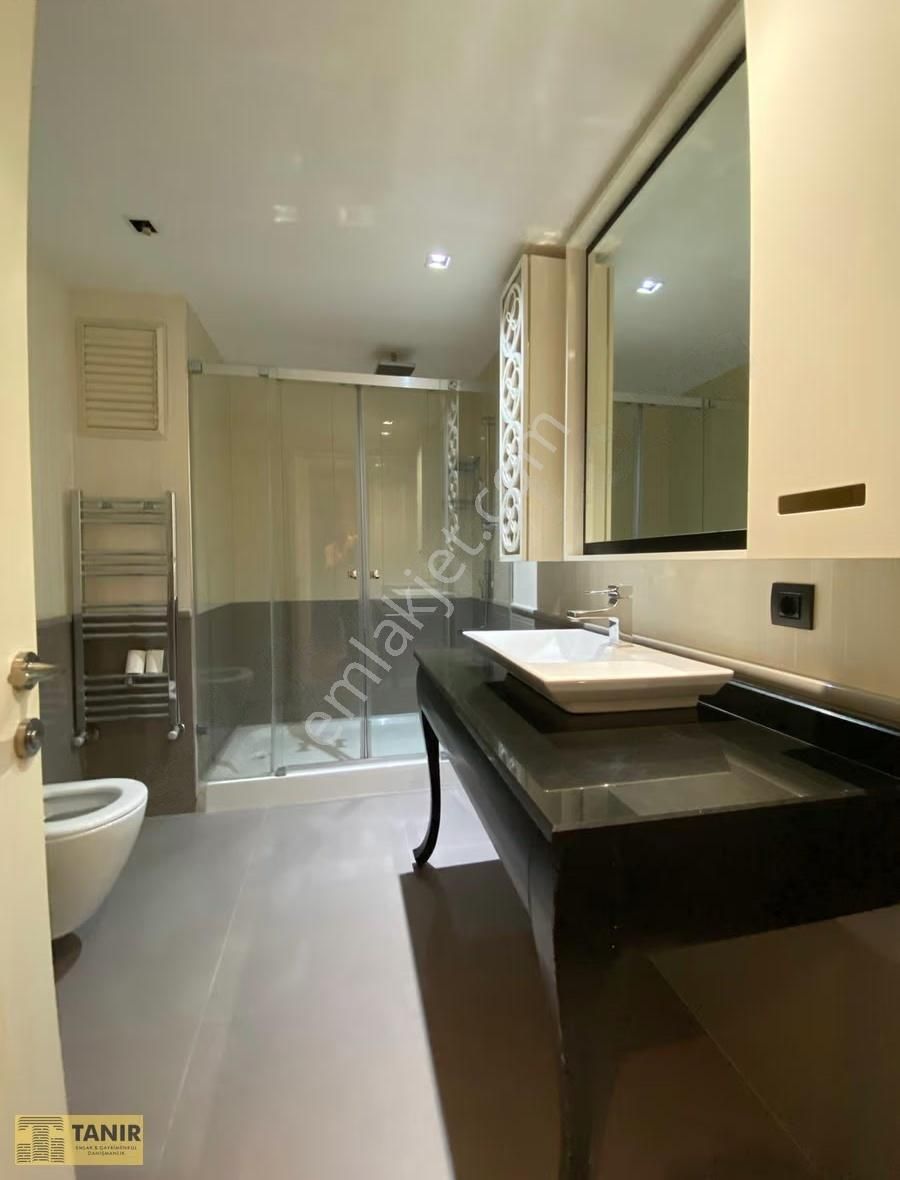 Bahçeşehir Gölet Manzaralı 207 M2 Kiralık 3+1 Daire- Boş - Görsel 24