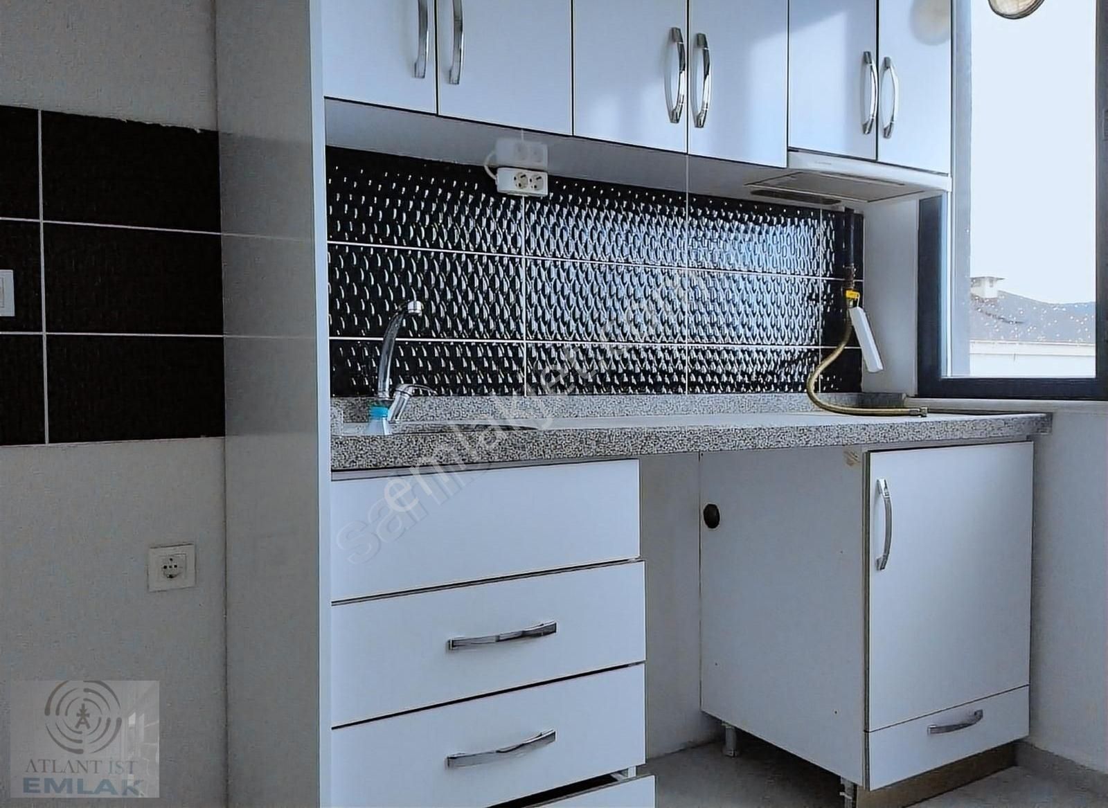 İnönü Mh Mopaş Ve Şok'un Olduğu Meydanda 2+1 3.kat 85m2 Rezidans - Görsel 7