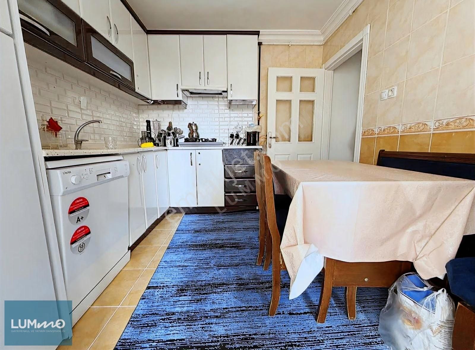 Atapark Cadde Yakını Kat Konumla Altında Daire Var Balkonlu 2+1 - Görsel 21