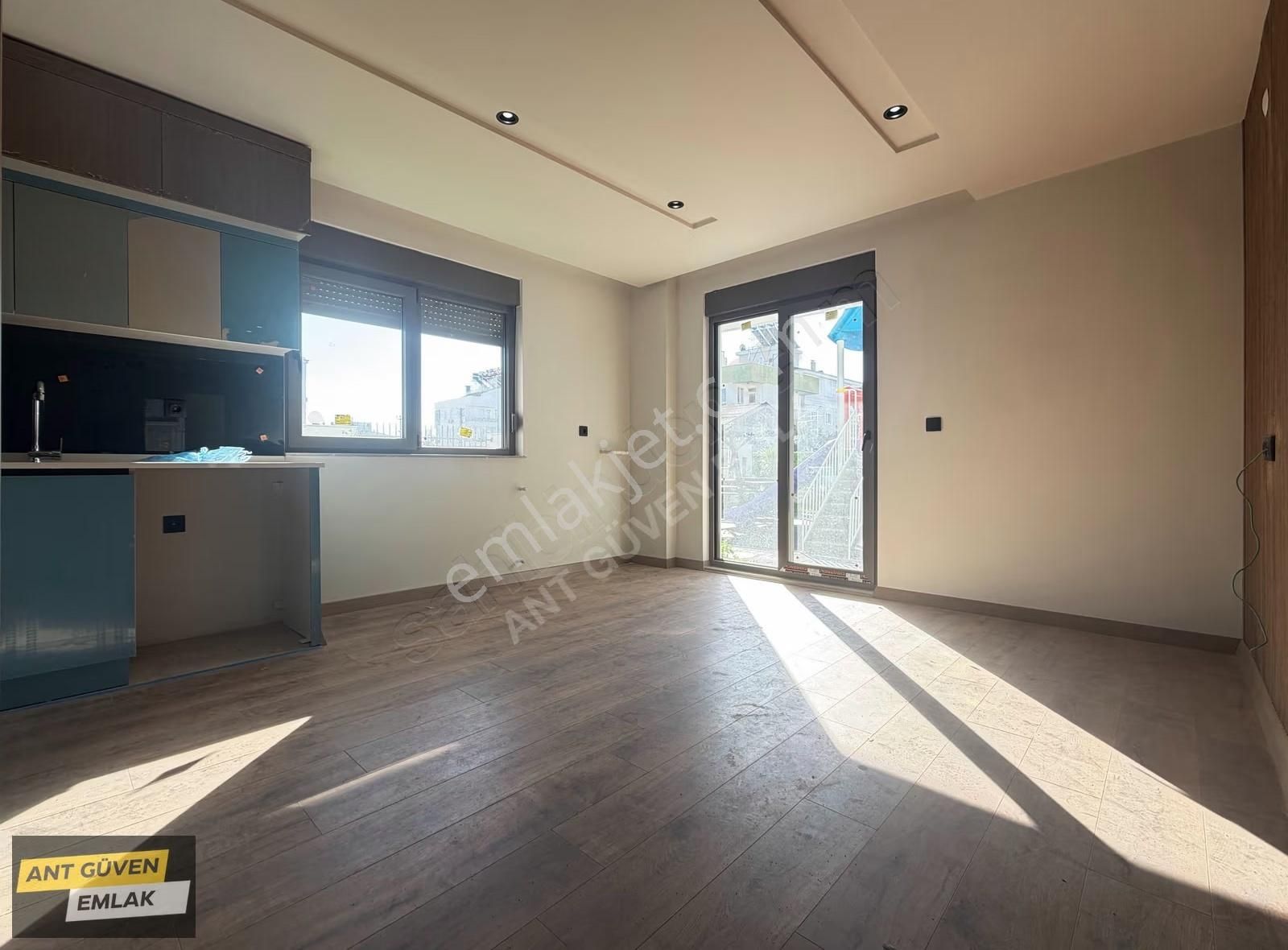 Tramvay Yakını Havuzlu Lüx Sitede Cam Balkonlu 2+1 Yüksek Giriş - Görsel 29