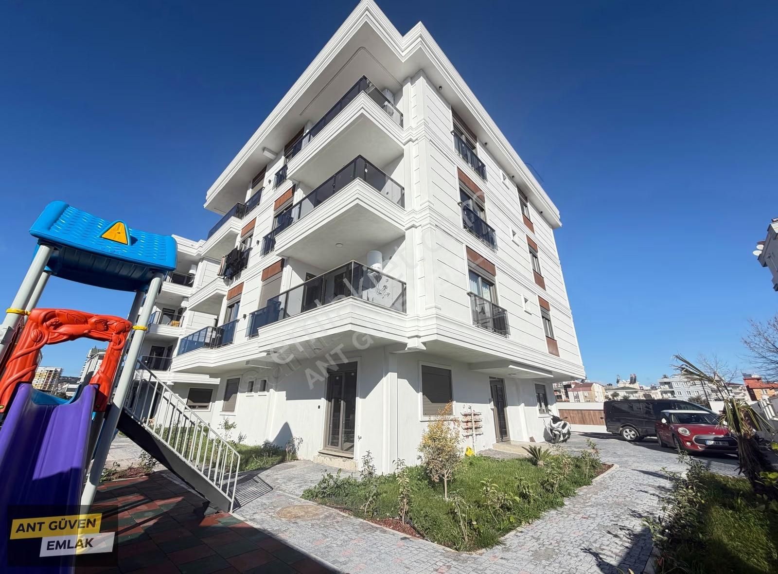 Tramvay Yakını Havuzlu Lüx Sitede Cam Balkonlu 2+1 Yüksek Giriş - Görsel 4