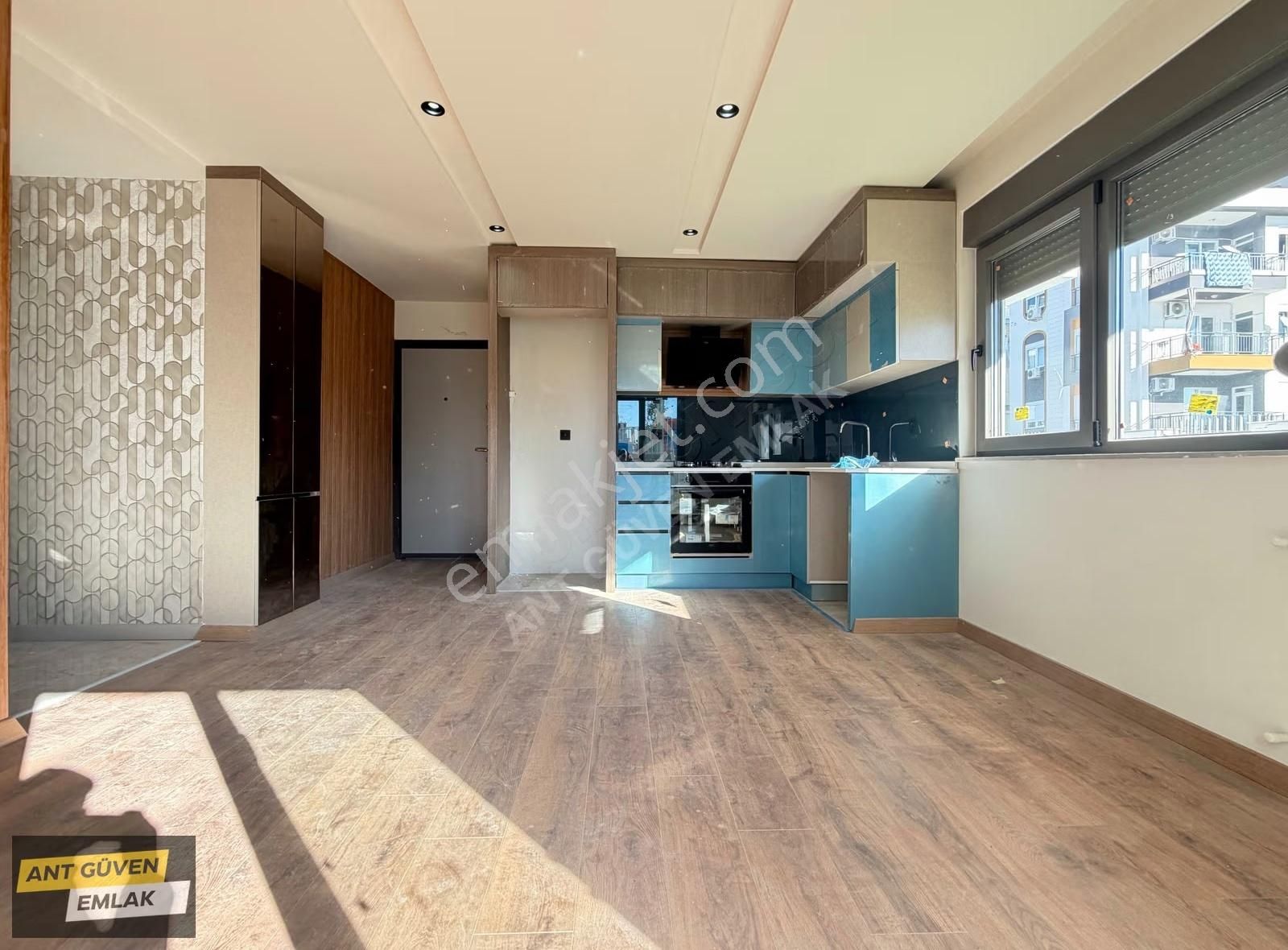 Tramvay Yakını Havuzlu Lüx Sitede Cam Balkonlu 2+1 Yüksek Giriş - Görsel 28