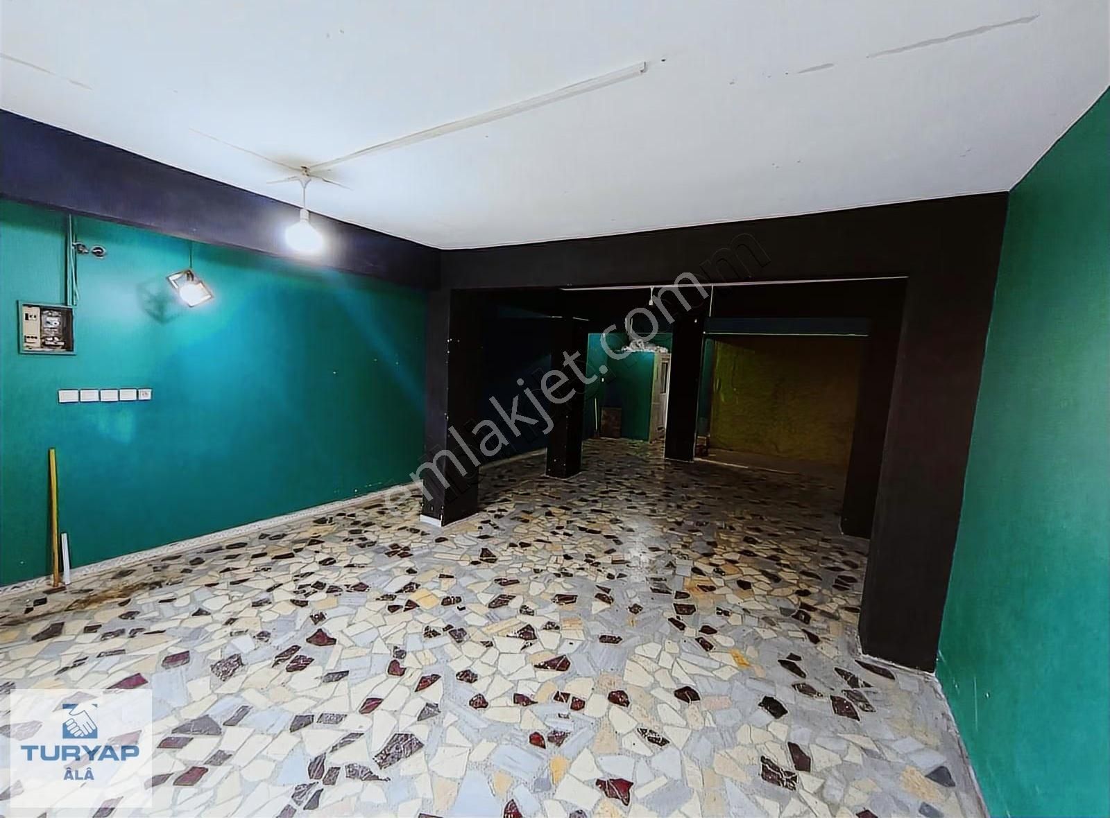 Turyap Enes Akaydan Şht Eyüp Gönen Caddesinde Kiralık Dükkan - Görsel 3