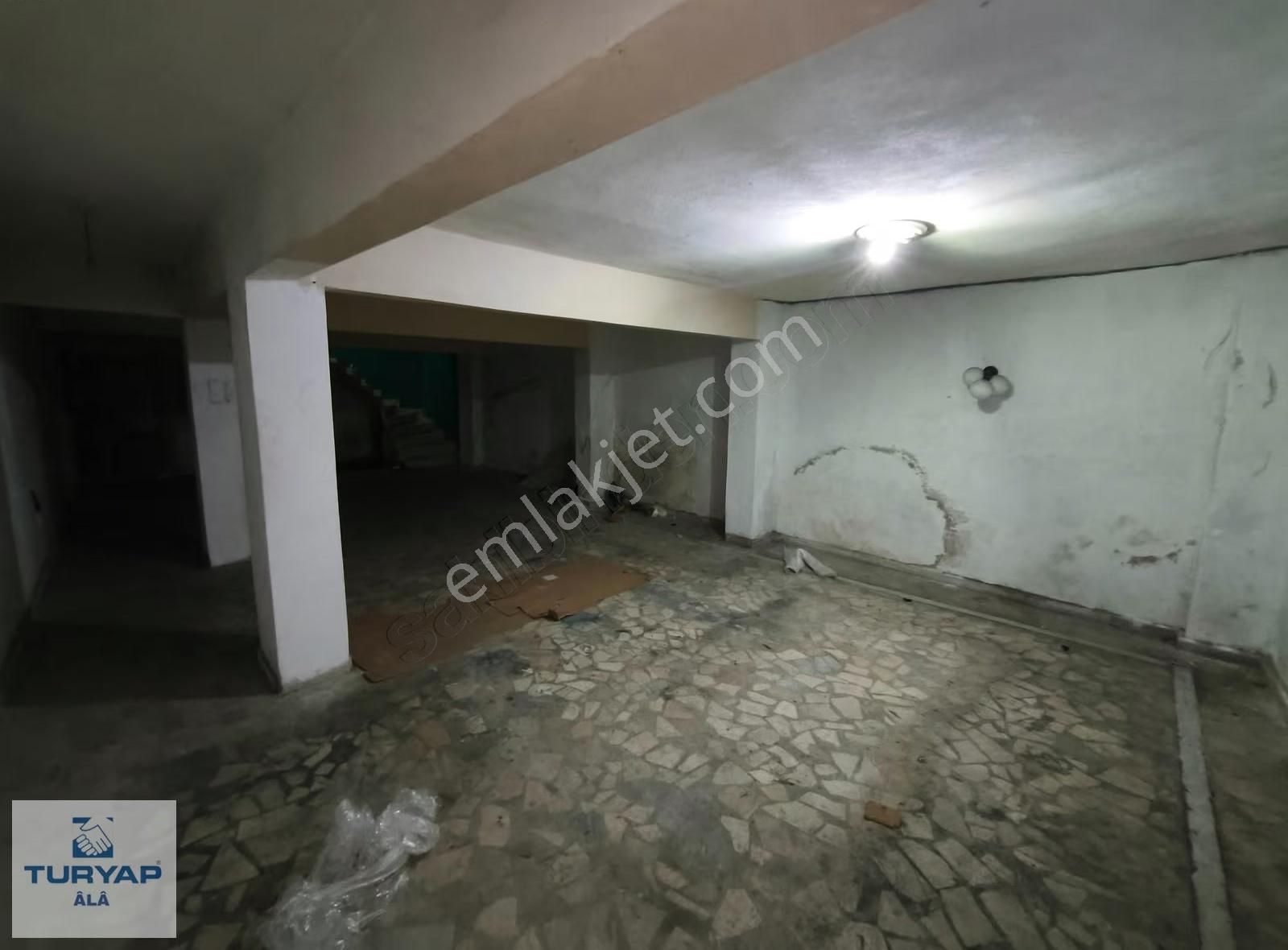 Turyap Enes Akaydan Şht Eyüp Gönen Caddesinde Kiralık Dükkan - Görsel 16