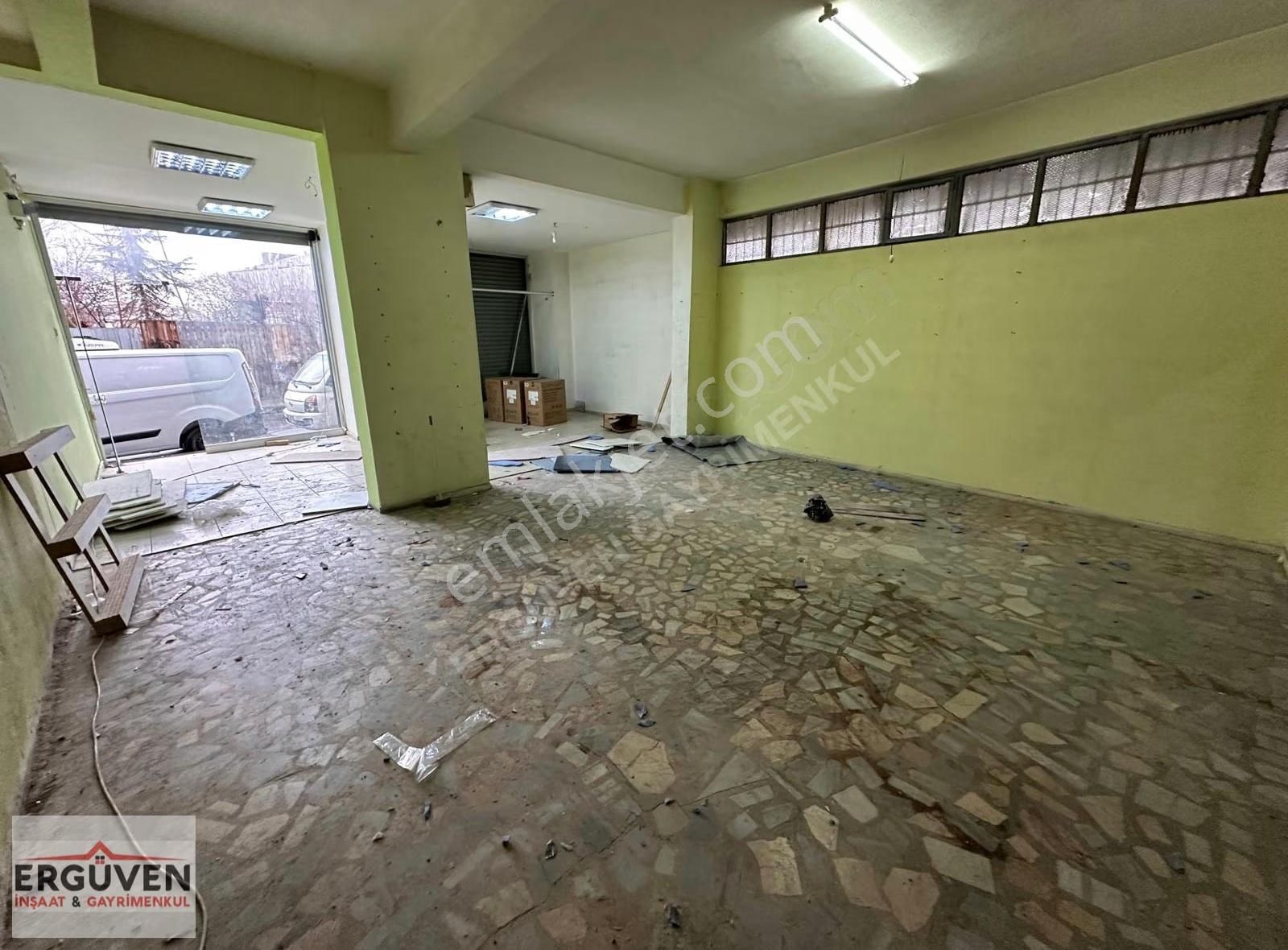 Cumhuryet Ve Kanarya Sınırında Düz Ayak 250 M2 2 Bölüm Dükkan - Görsel 16