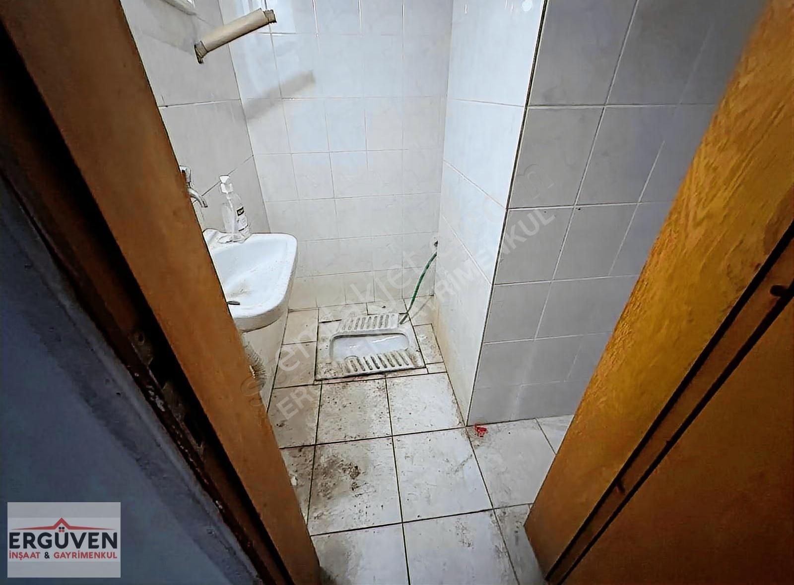 Cumhuryet Ve Kanarya Sınırında Düz Ayak 250 M2 2 Bölüm Dükkan - Görsel 17