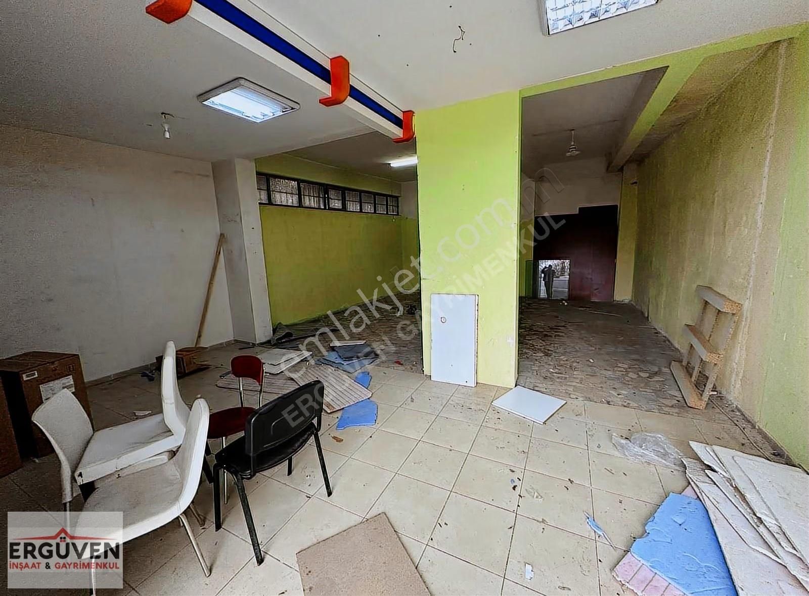 Cumhuryet Ve Kanarya Sınırında Düz Ayak 250 M2 2 Bölüm Dükkan - Görsel 15