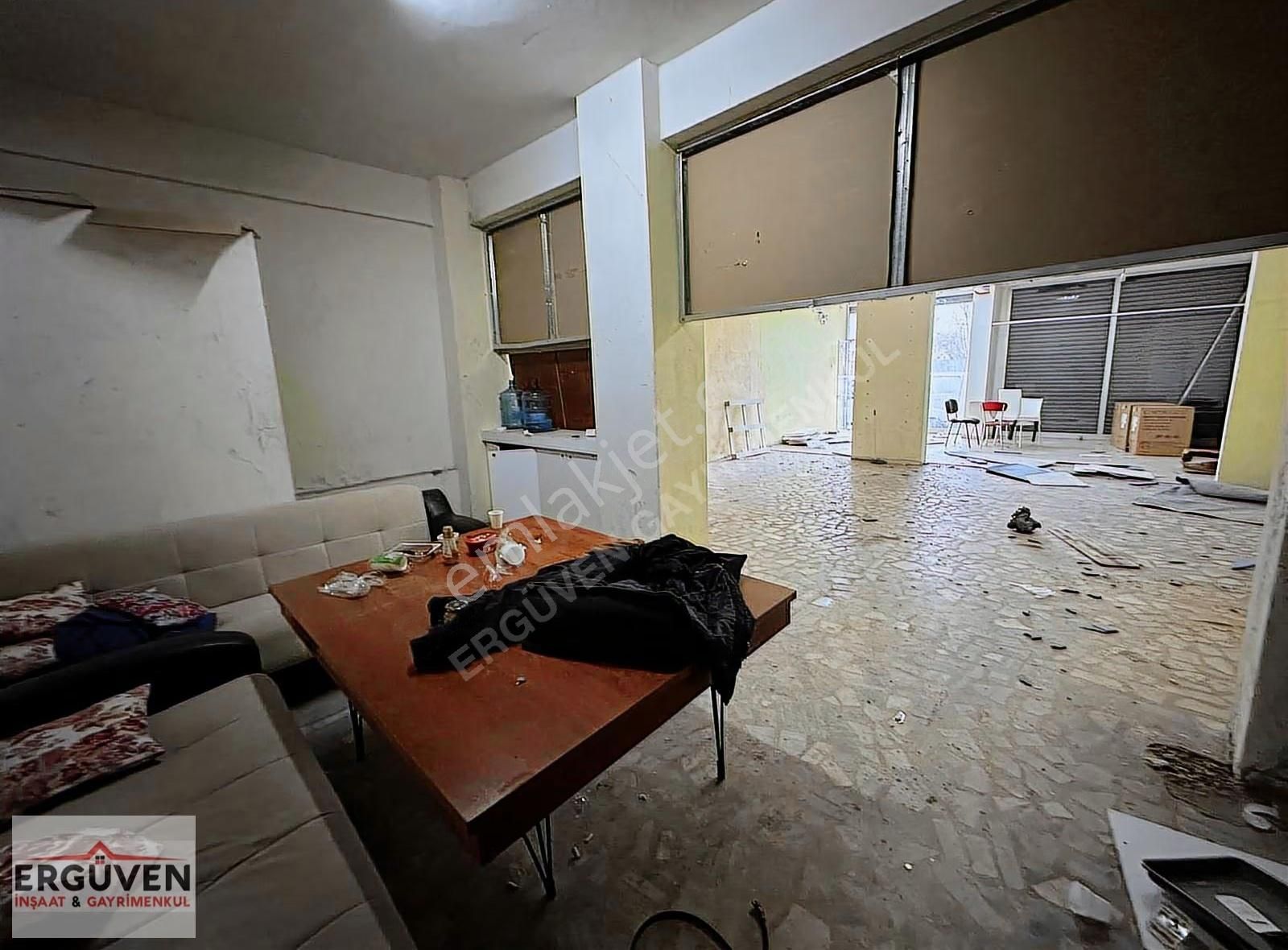 Cumhuryet Ve Kanarya Sınırında Düz Ayak 250 M2 2 Bölüm Dükkan - Görsel 3