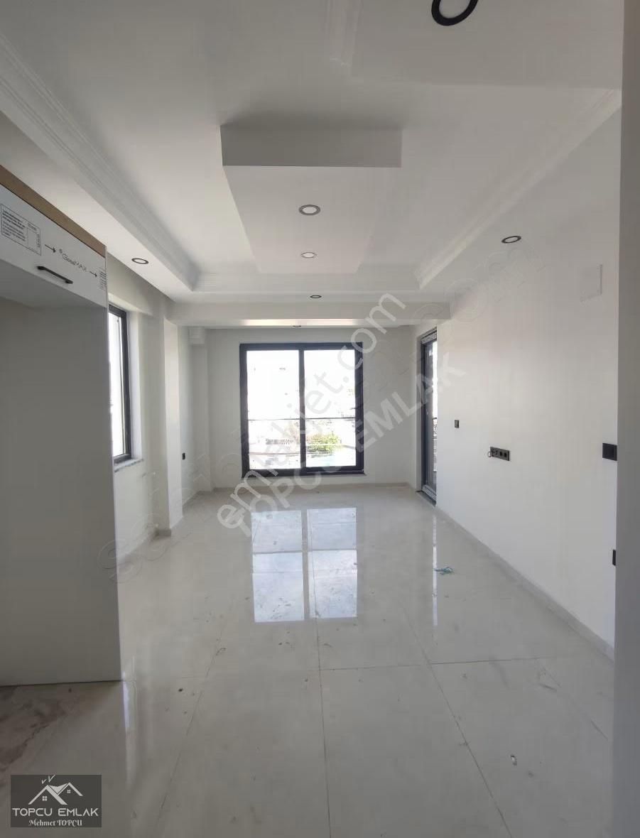 Merkeze Yakın Konumda Satılık 2+1 Daire