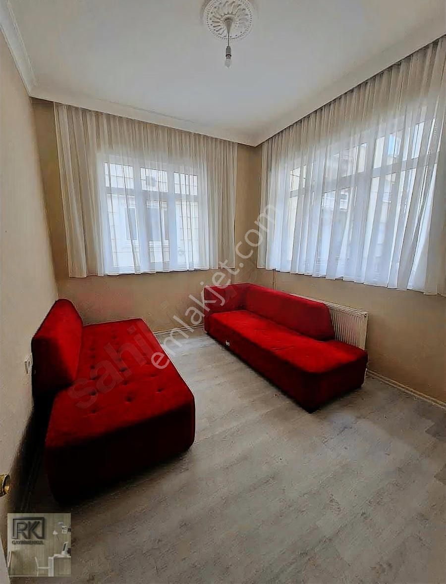R.k Dan Kanalboyu Ana Cadde Eşyalı Kiralık 1+1 Daire - Görsel 2