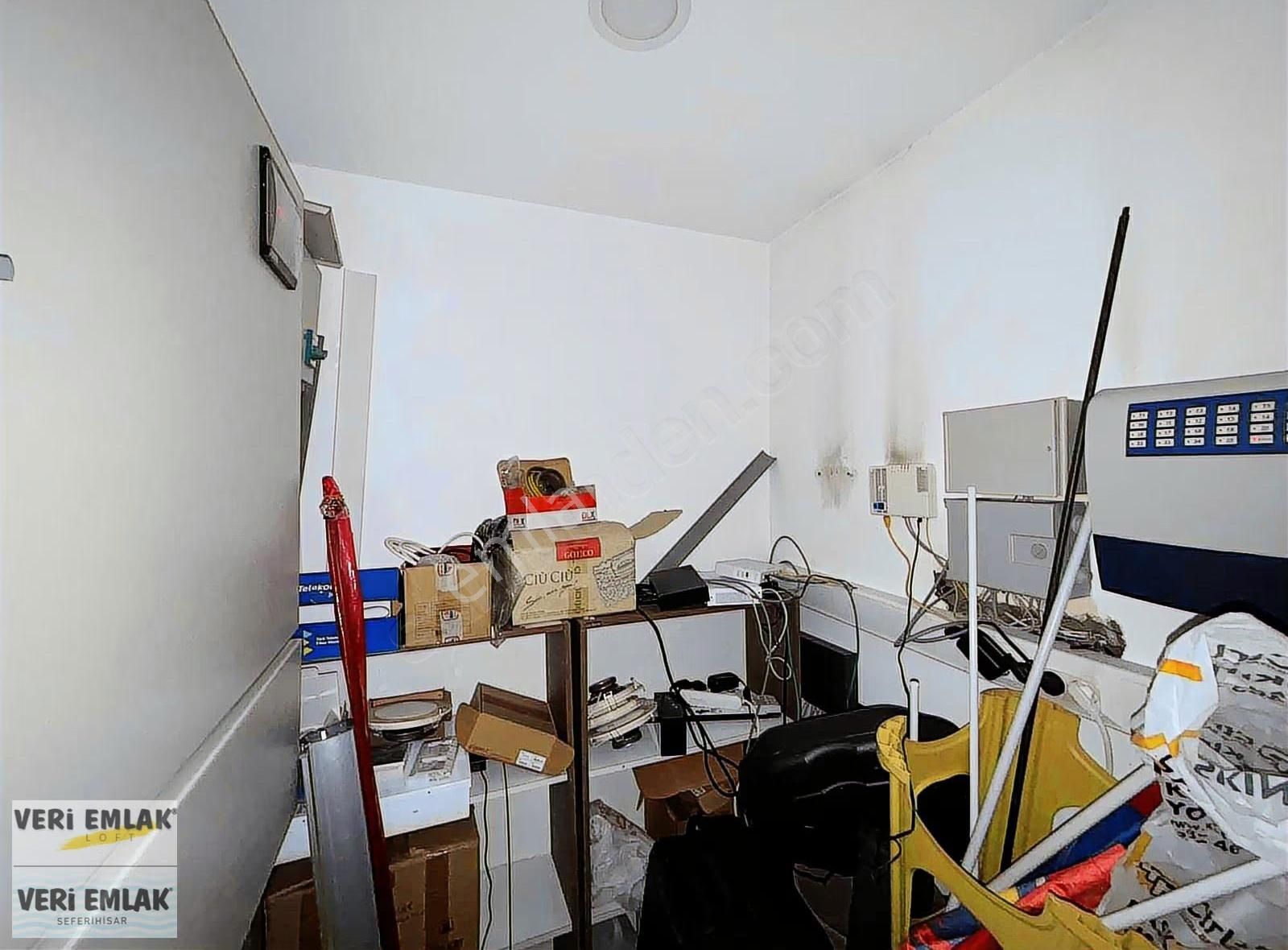 Alsancak Kıbrıs Şehitleri Tam Kat 225m2 4.kat Kiralık İş Yeri - Görsel 2