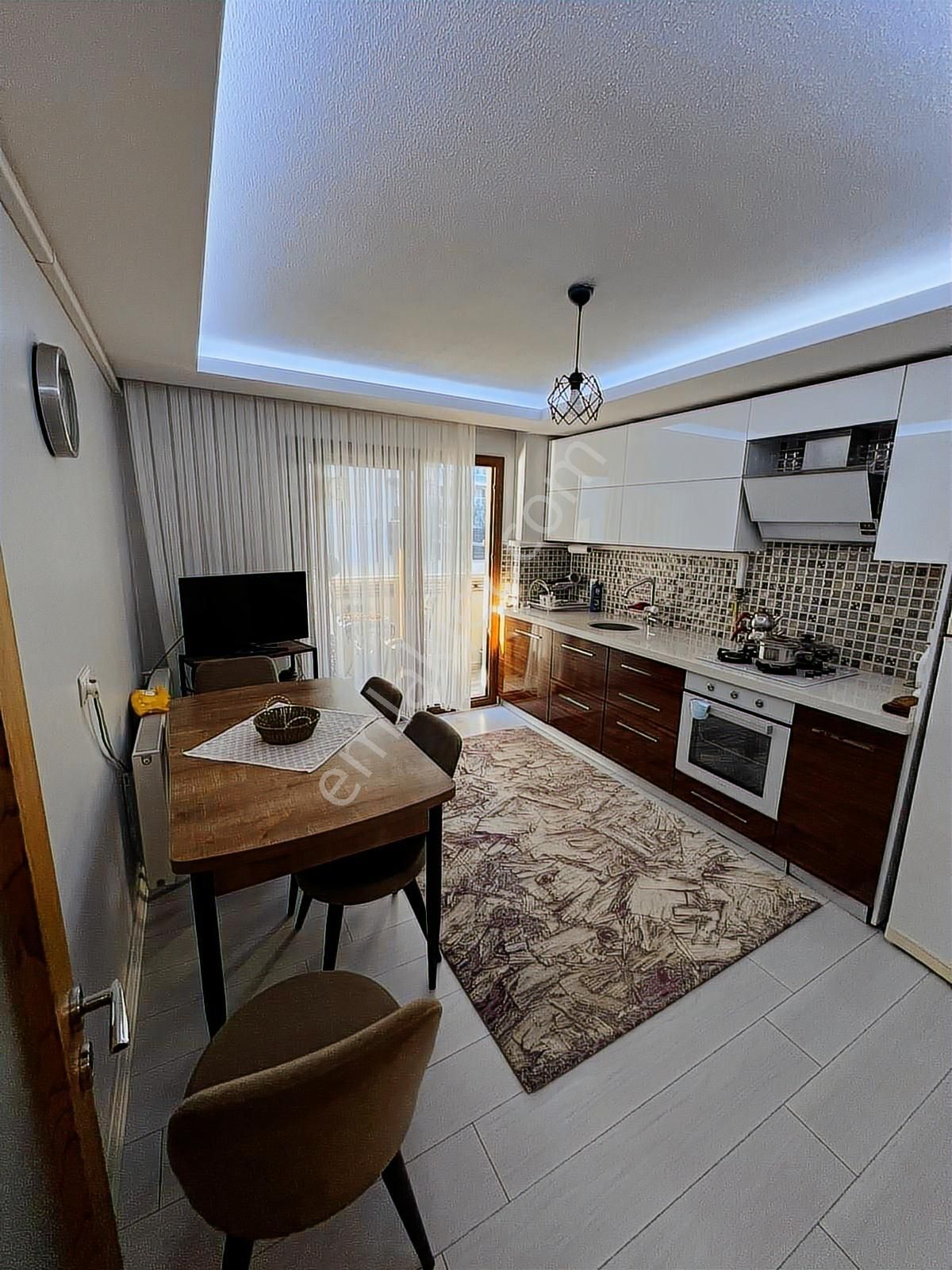 İzmir Bergama Fatih Mah. Dumlupınar Cad. Üzeri Satılık 2+1 Daire - Görsel 4