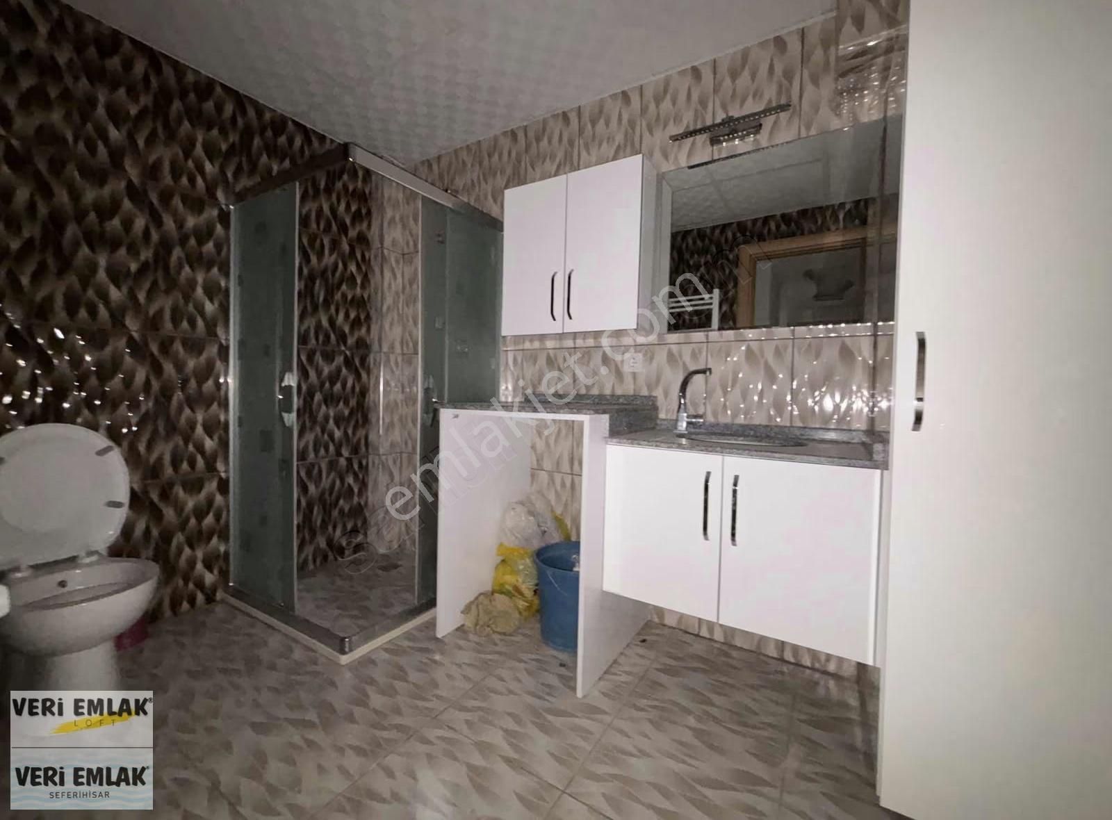 Seferihisar Hıdırlık'ta K.mutfak Doğalgazlı Kiralık 3+1 Daire - Görsel 17