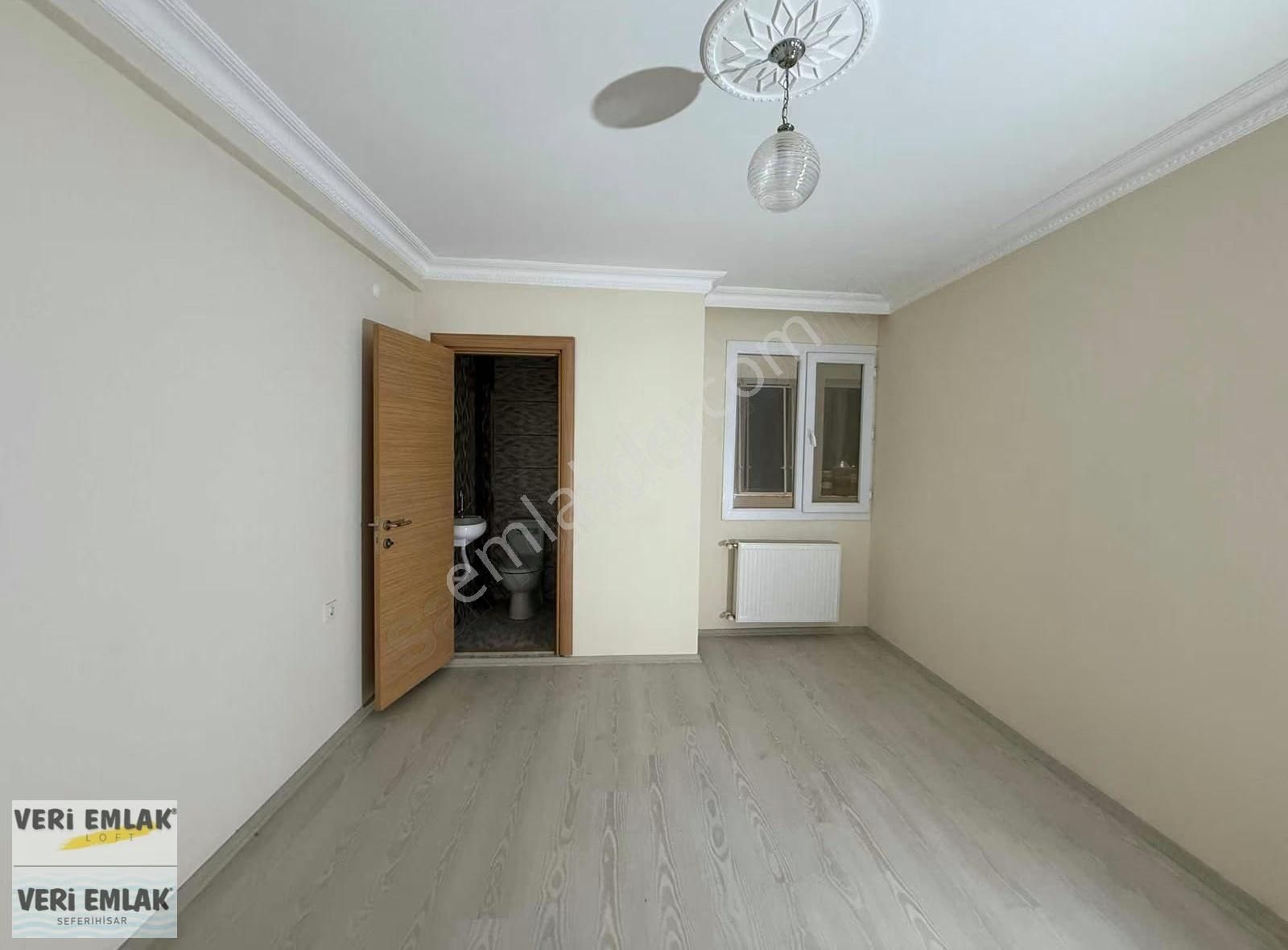 Seferihisar Hıdırlık'ta K.mutfak Doğalgazlı Kiralık 3+1 Daire - Görsel 5