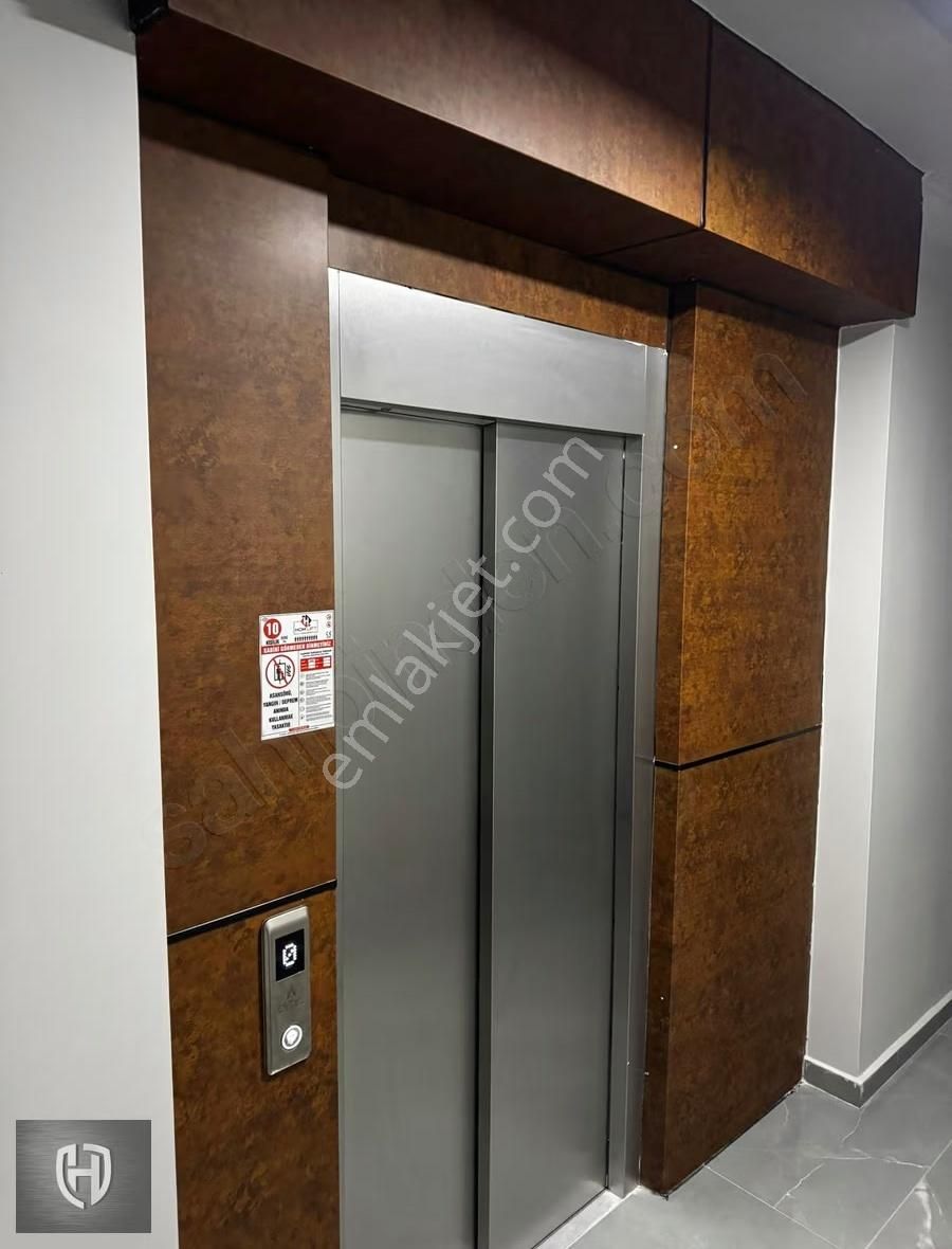 Meram Alavardı Mahallesinde Sıfır 4,5+1 Daire