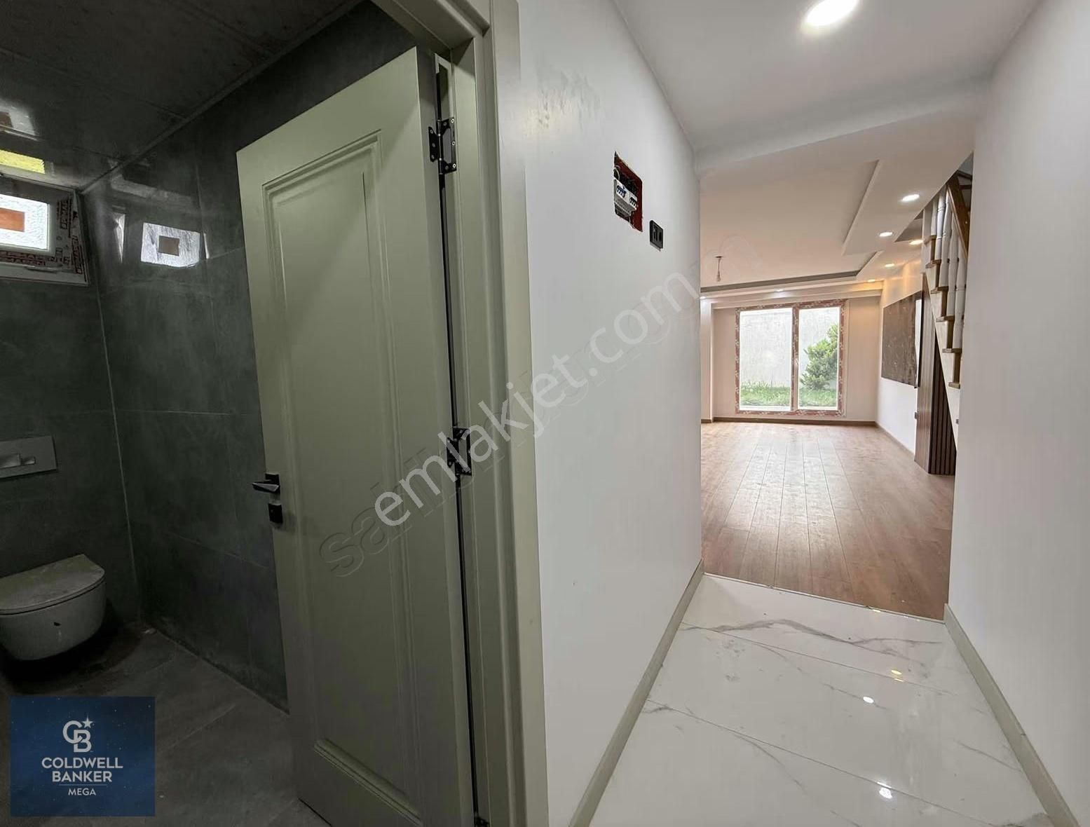 Beylikdüzü Kavaklıda Villa Tadında Satılık Bahçe Dubleksi - Görsel 16