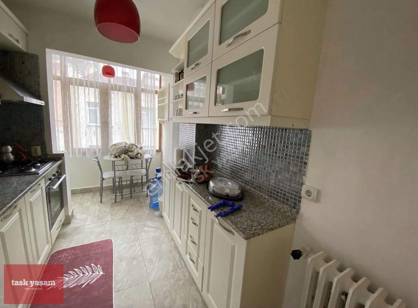 Cevahir Avm Yanı Eşyalı Lüks 2+1 Daire/furnished Flat For Rent - Görsel 3