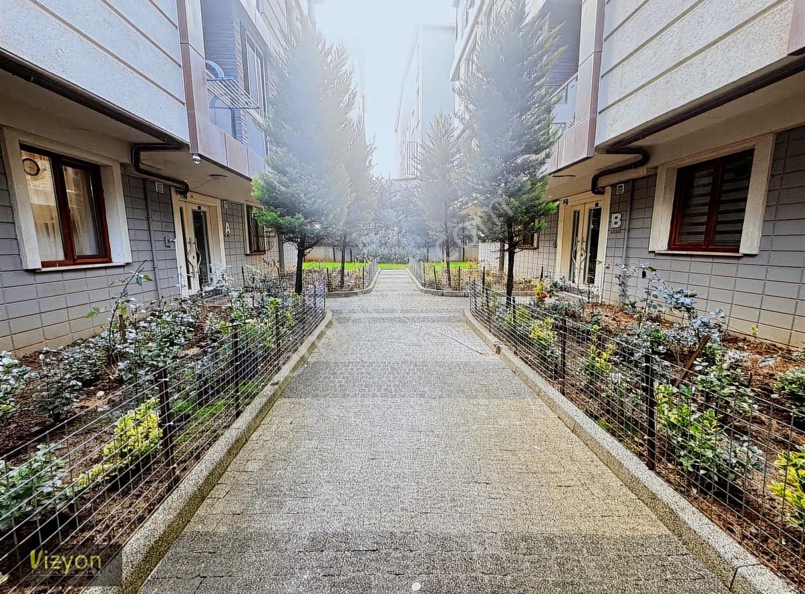 Çekmeköy Taşdelende Satılık Site İçerisi Arakat 2+1 Daire - Görsel 16