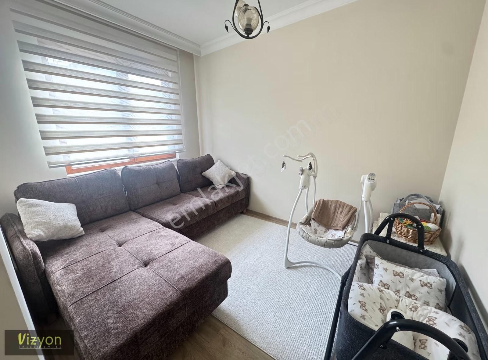 Çekmeköy Taşdelende Satılık Site İçerisi Arakat 2+1 Daire - Görsel 4