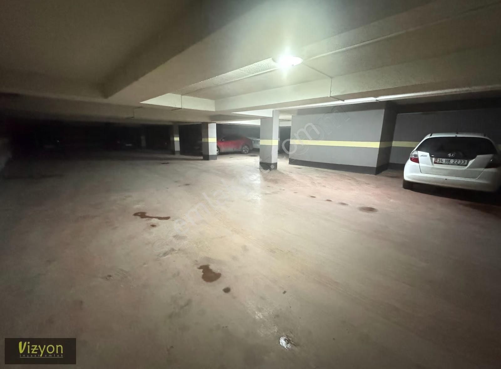 Çekmeköy Taşdelende Satılık Site İçerisi Arakat 2+1 Daire - Görsel 21