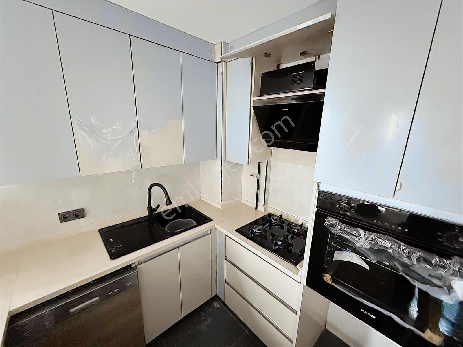 İncek Taşpınar Full Lüks Eşyalı 1+1 Daire Jandarma Yakını - Görsel 12