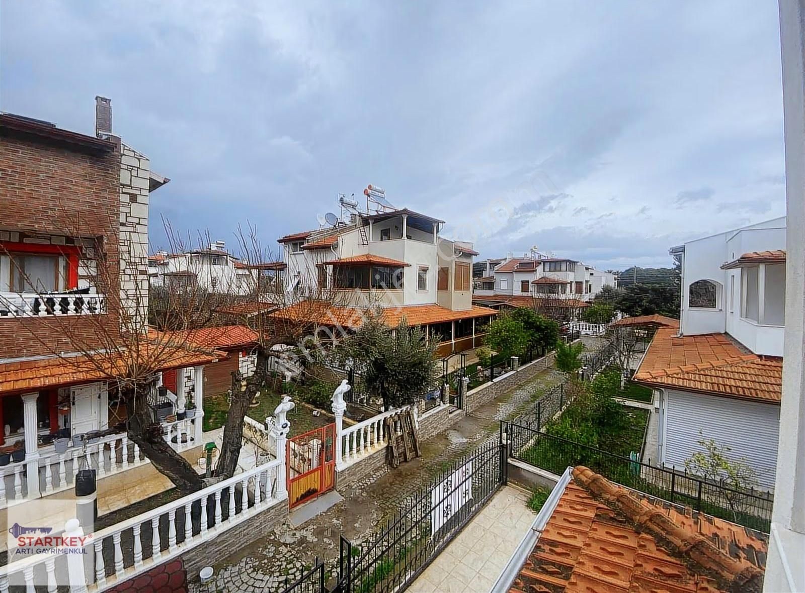 İzmir Dikili Mutlu Tatil Sitesinde 4+1 Satılık Villa - Görsel 7
