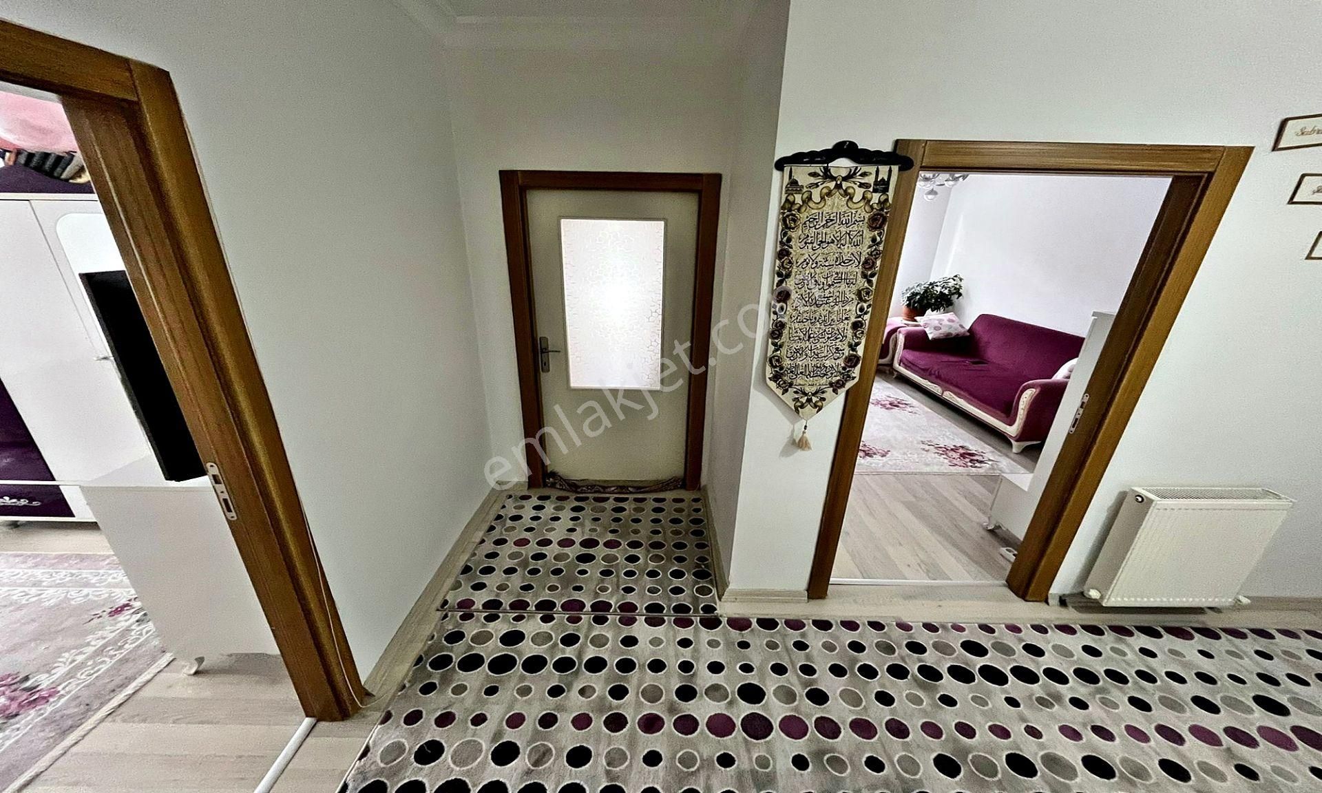 Mevlana Kültür Merkezi Yanı Katta Köşe Başı Full Yapılı 3+1 ! - Görsel 19
