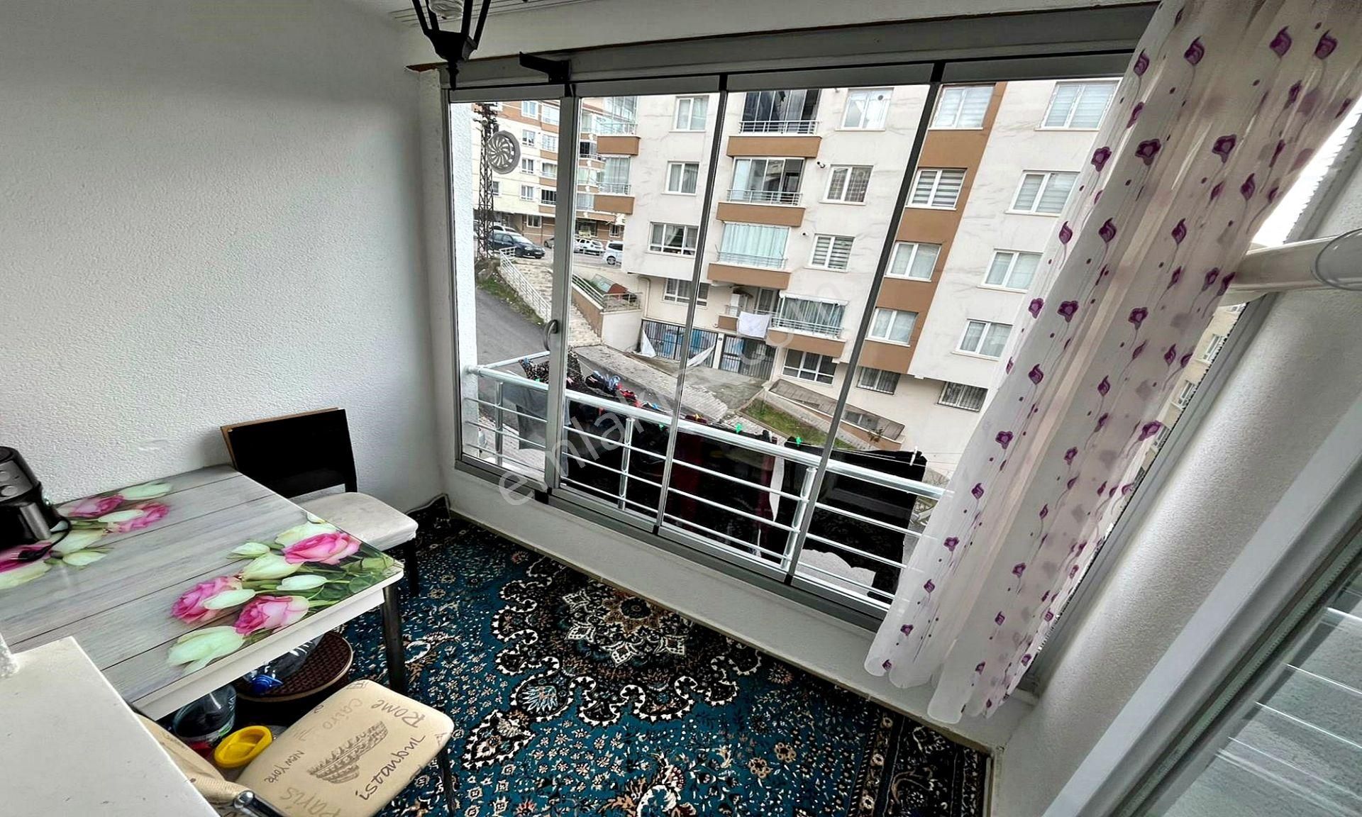 Mevlana Kültür Merkezi Yanı Katta Köşe Başı Full Yapılı 3+1 ! - Görsel 4