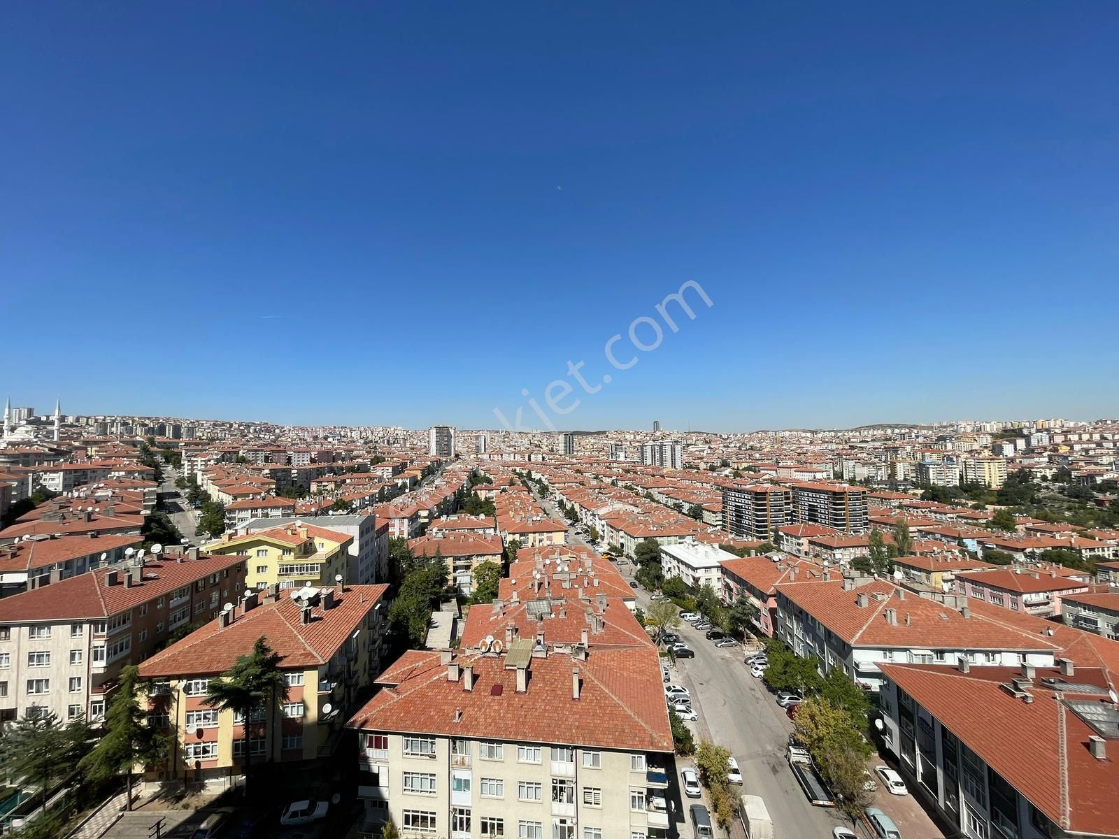 Kariyer'den Ultra Lüx Yapılı Çft Banyolu 12.katta 3+1 Daire