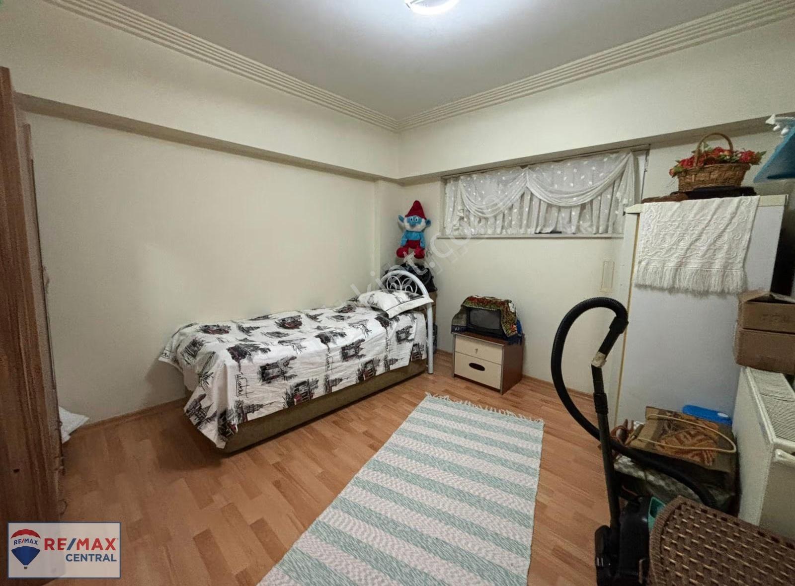 Remax Central'dan İstasyon Caddesinde Satılık Bakımlı 3+1 Daire - Görsel 2
