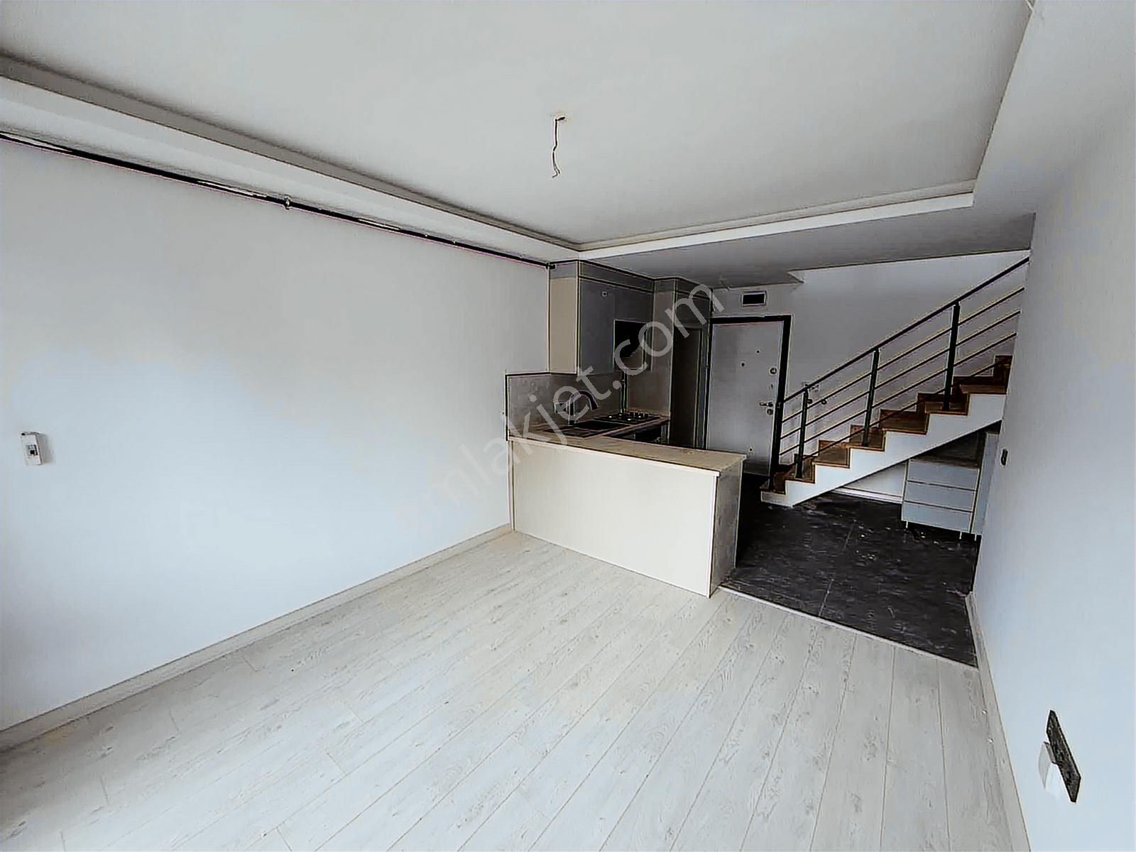 İncek Taşpınar Lüks 2+1 Çatı Dubleksi Jandarma Yakını - Görsel 12