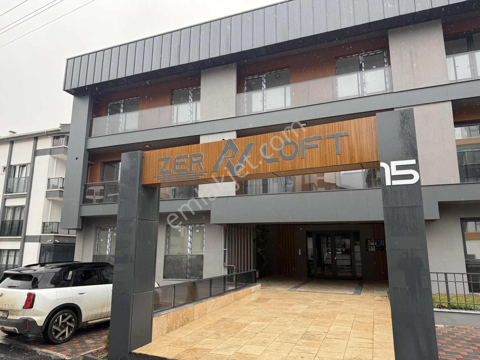 İncek Taşpınar Lüks 2+1 Çatı Dubleksi Jandarma Yakını - Görsel 2