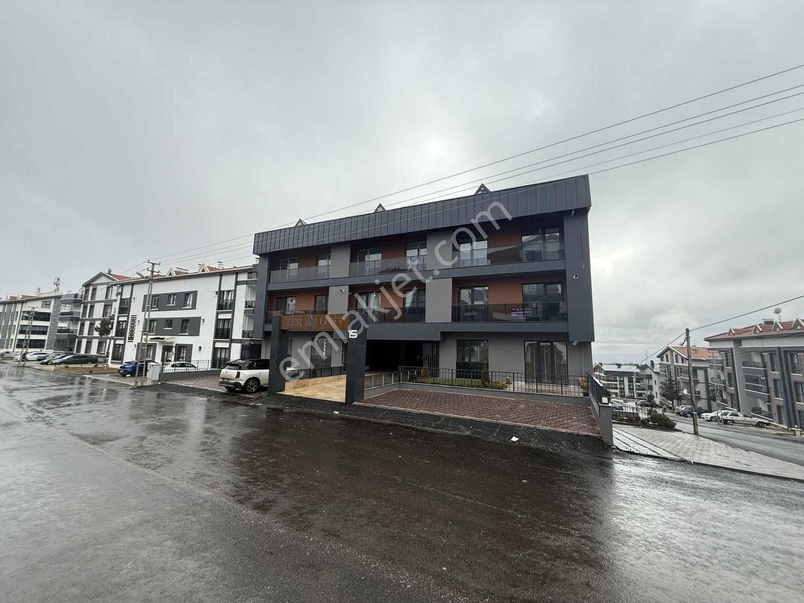 İncek Taşpınar Lüks 2+1 Çatı Dubleksi Jandarma Yakını - Görsel 19