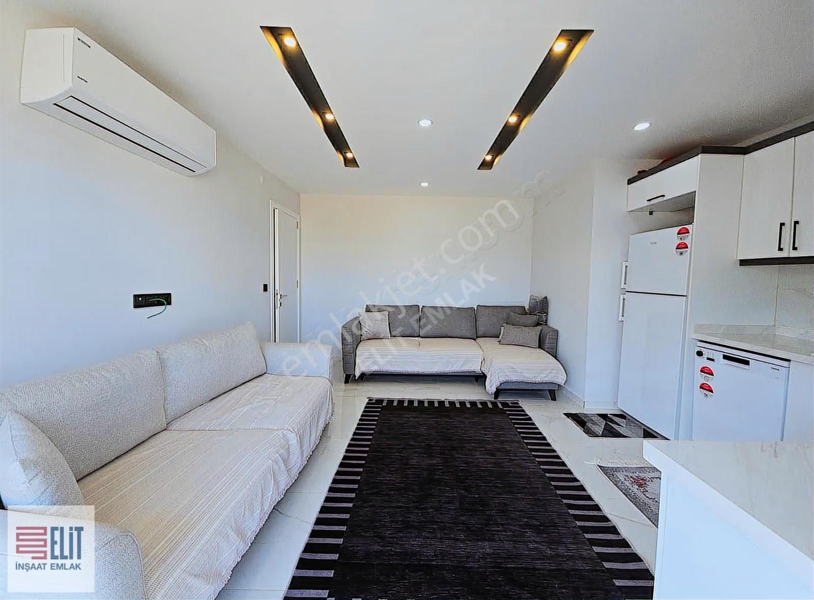 Didimde Merkezi Konumda,havuzlu Eşyalı Sıfır 2+1 Daire