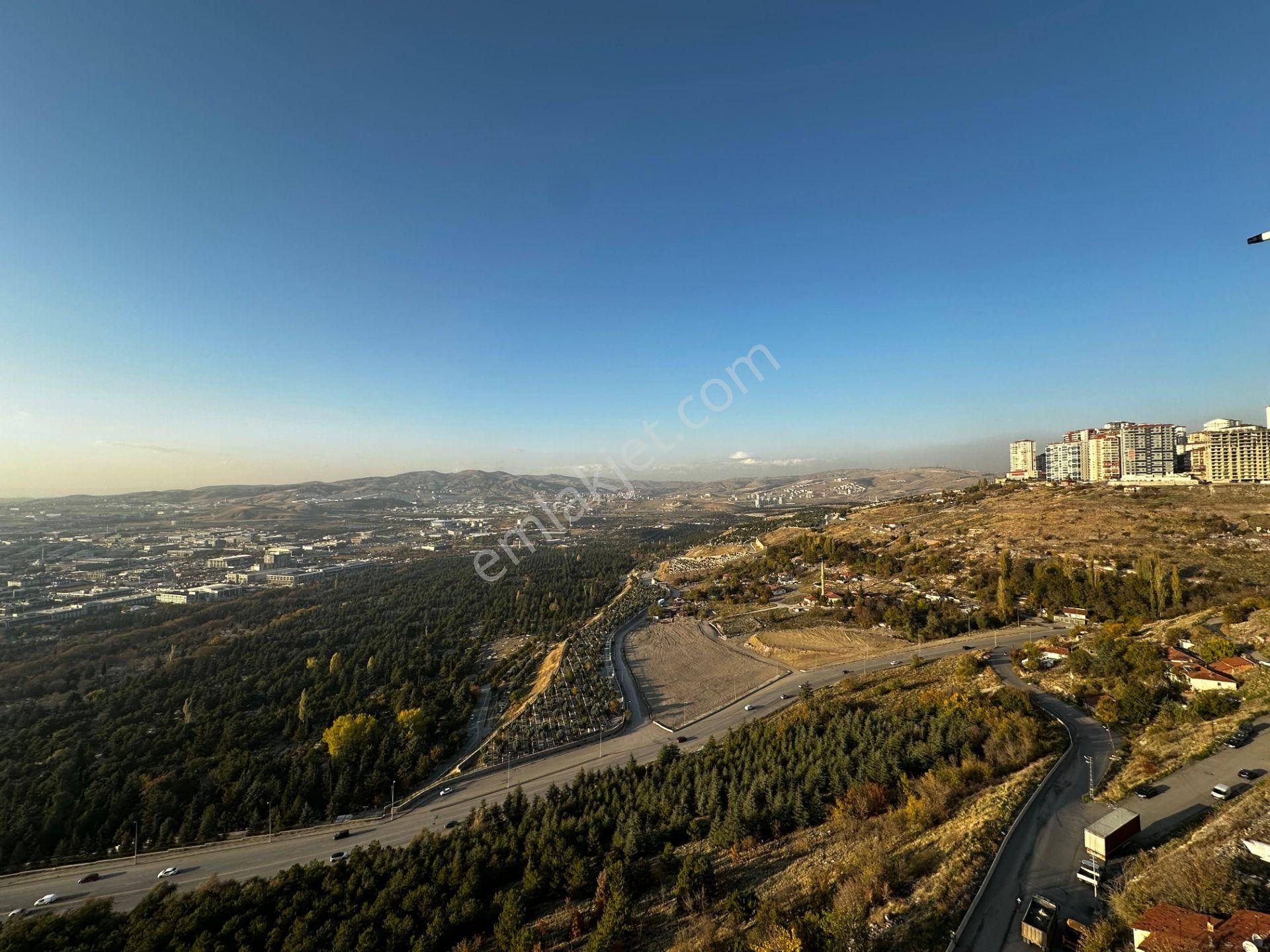 Kariyer'den Site İçinde Ultra Lux 2 Teras Balkonlu Full Manzaralı 3+1 Daire