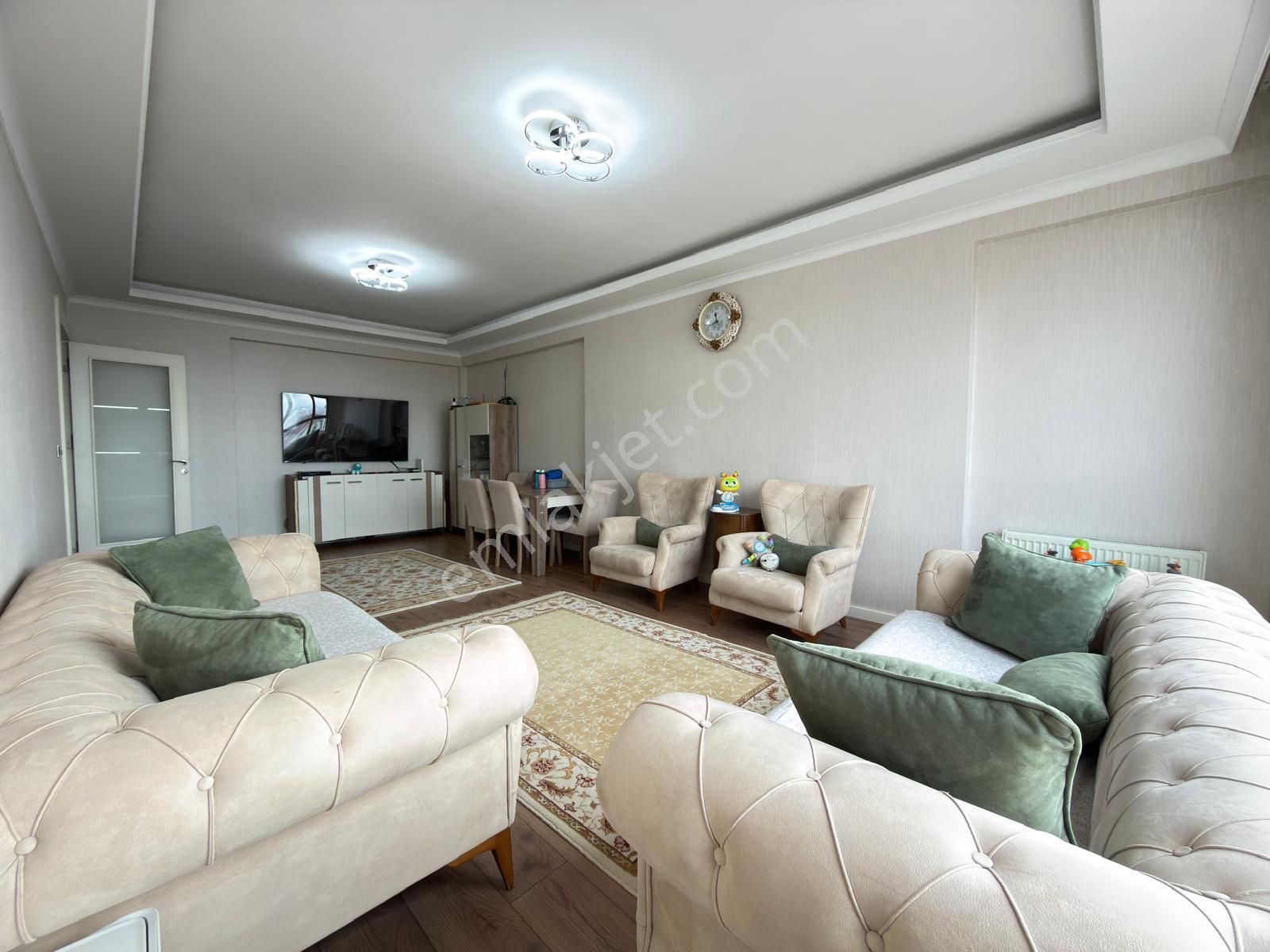 Kariyer'den Selçuklu Sitelerinde 3+1 24.kat Ultra Lüx Güney Ön Cephe Daire - Görsel 6