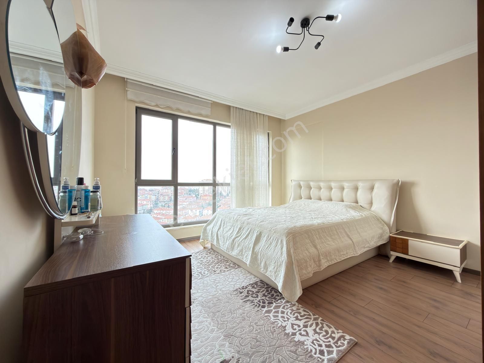 Kariyer'den Selçuklu Sitelerinde 3+1 24.kat Ultra Lüx Güney Ön Cephe Daire - Görsel 17