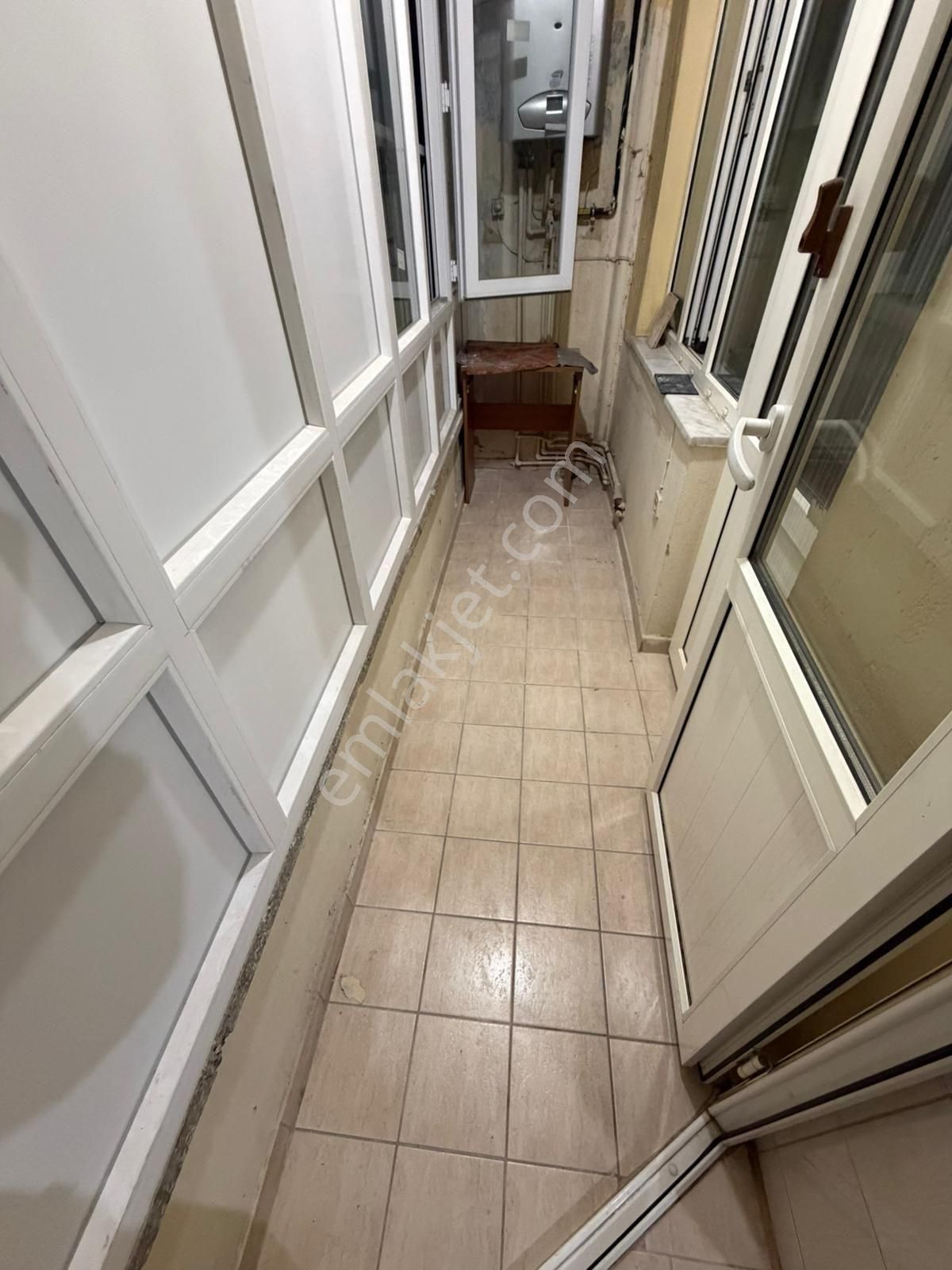 Saltak Caddesinde Ara Kat Masrafsız Daıre - Görsel 11