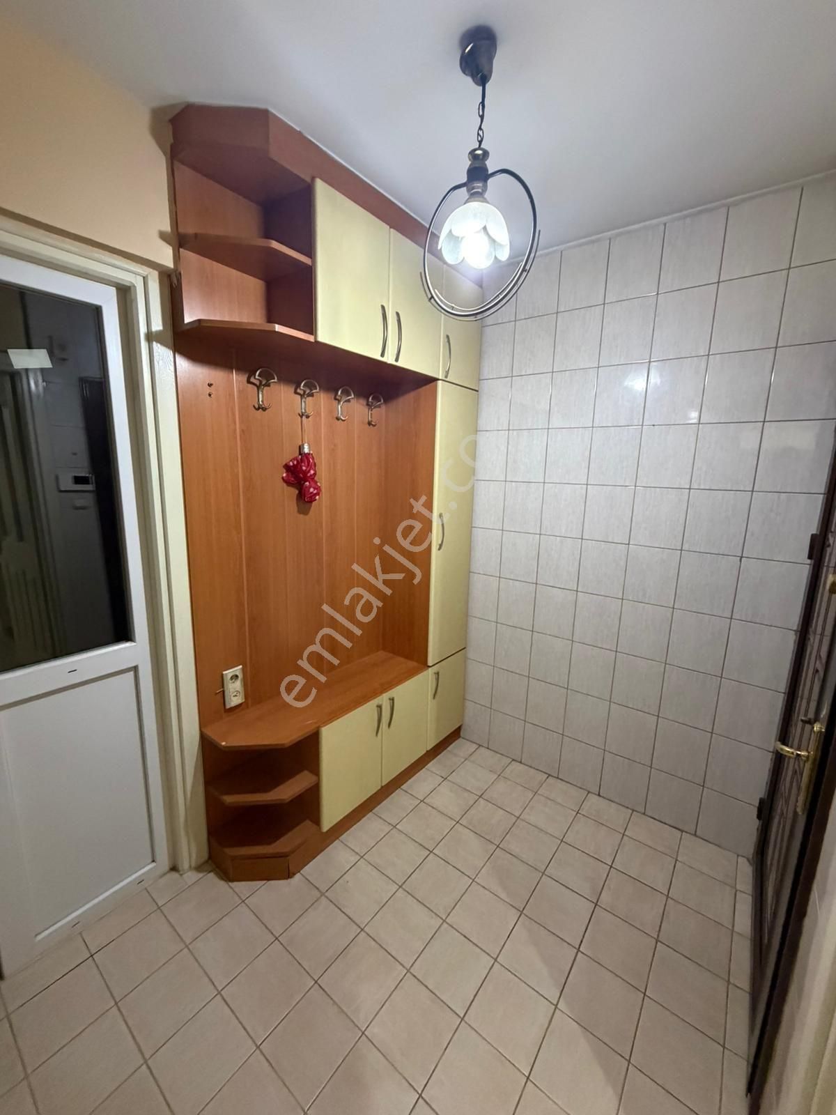 Saltak Caddesinde Ara Kat Masrafsız Daıre - Görsel 7