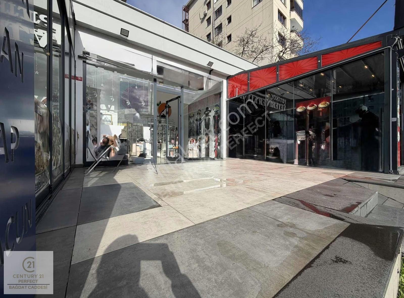 Bostancı'da Kiralık Ön Kullanımlı Dükkan Cadde Üstü Özel Konumda - Görsel 12