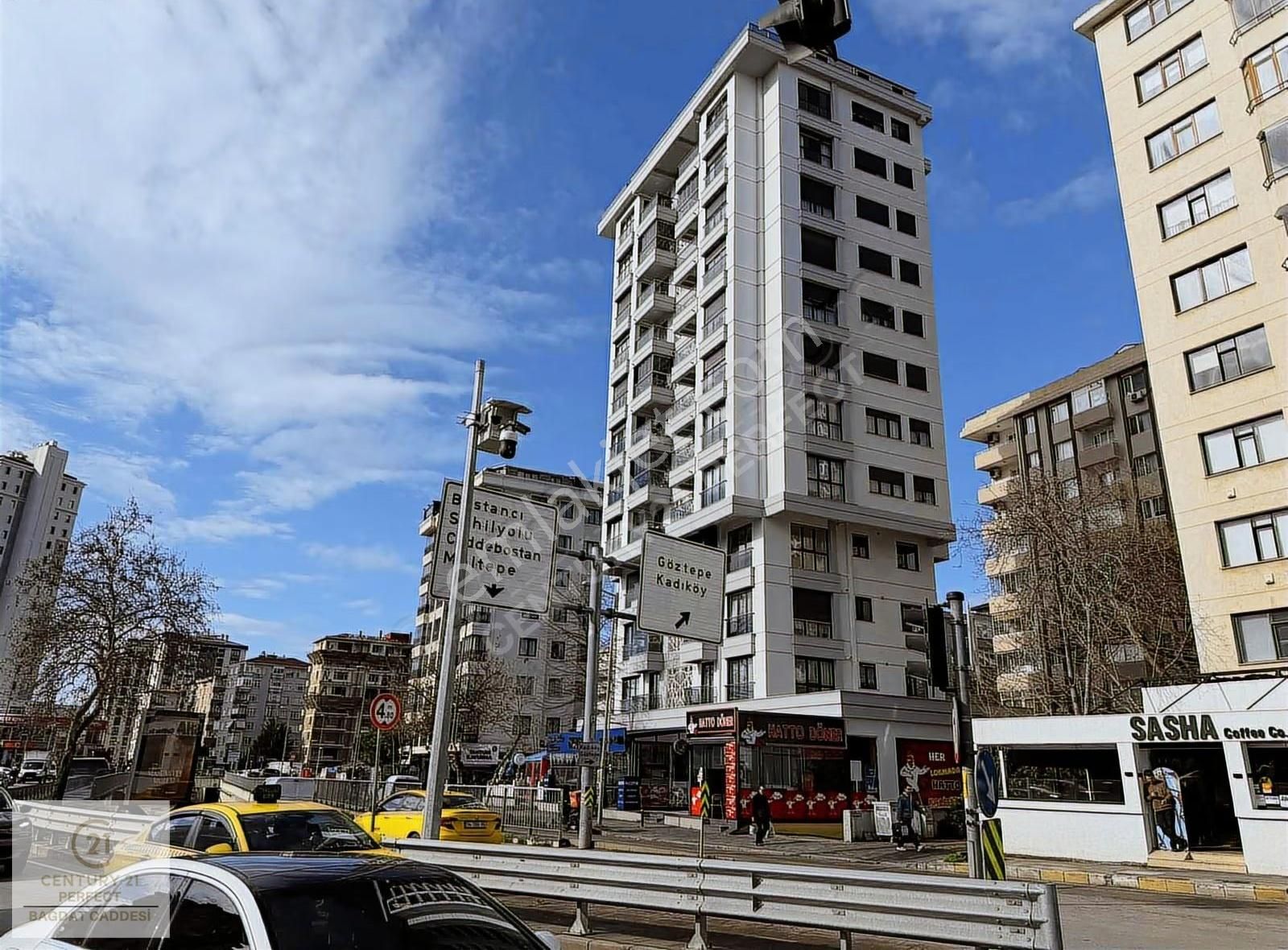 Bostancı'da Kiralık Ön Kullanımlı Dükkan Cadde Üstü Özel Konumda - Görsel 3