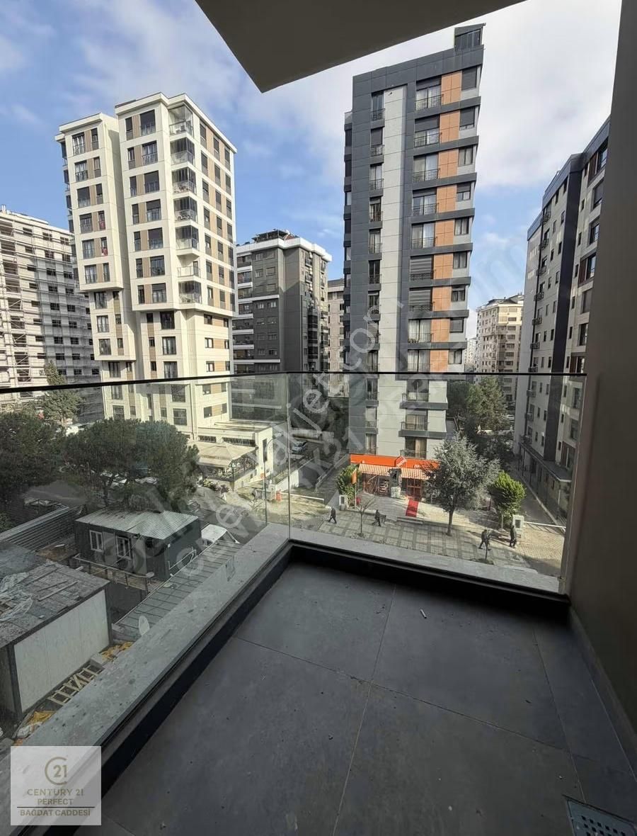 Suadiye Ayşe Çavuş Caddesi'nde 2+1 Kiralık Daire Yeni Bina - Görsel 29