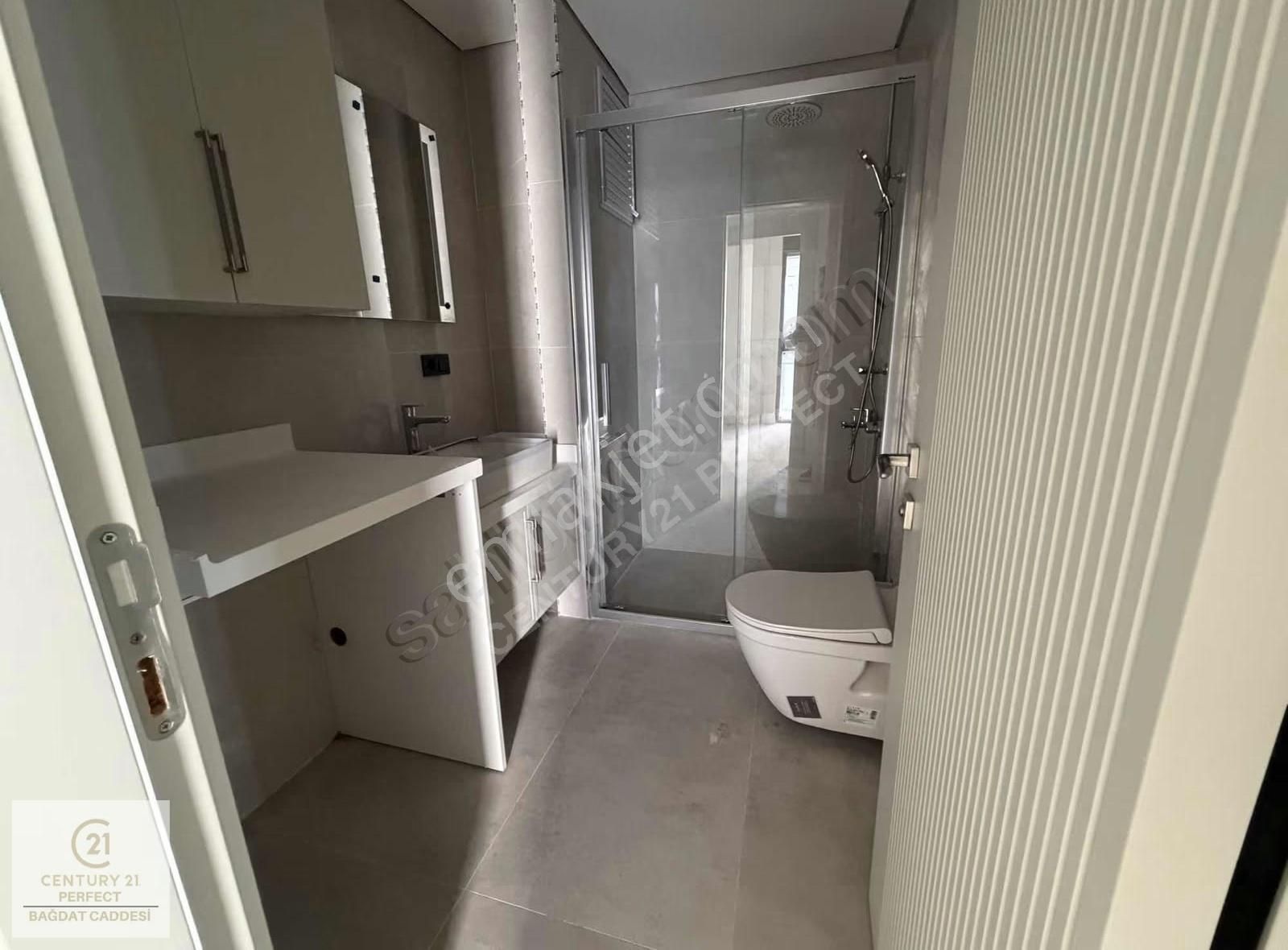 Suadiye Ayşe Çavuş Caddesi'nde 2+1 Kiralık Daire Yeni Bina - Görsel 7