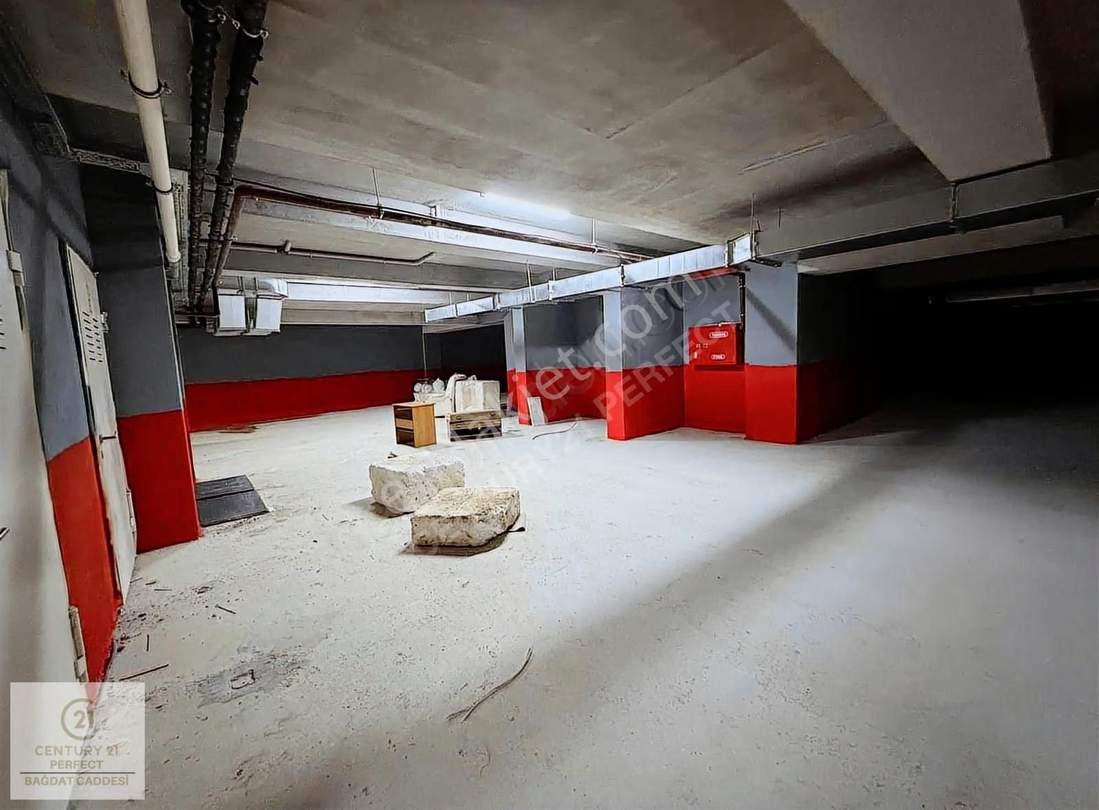 Suadiye Ayşe Çavuş Caddesi'nde 2+1 Kiralık Daire Yeni Bina - Görsel 11