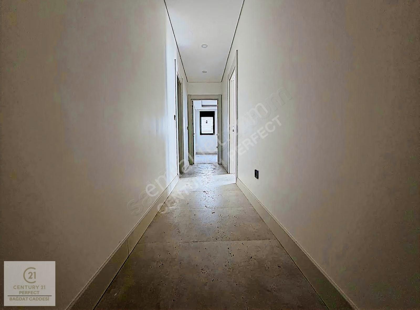 Suadiye Ayşe Çavuş Caddesi'nde 2+1 Kiralık Daire Yeni Bina - Görsel 15