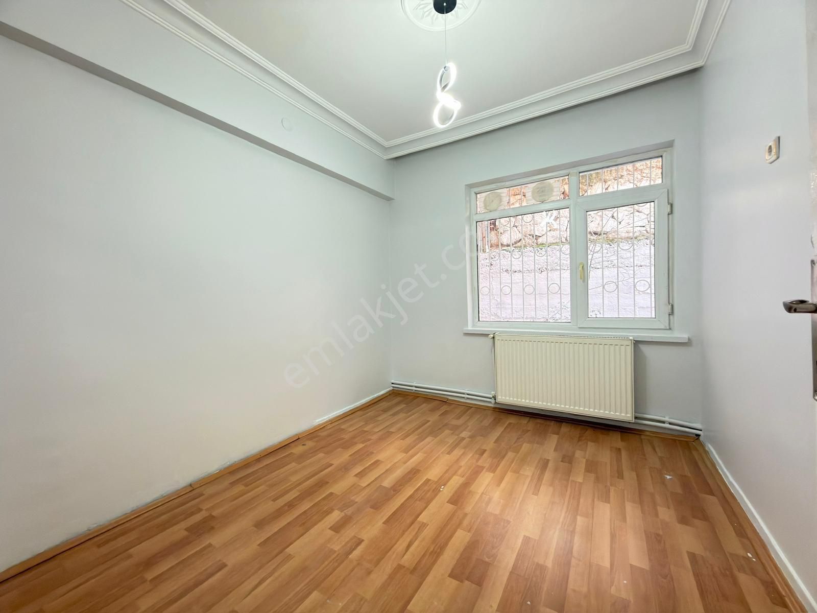 Kariyer'den Etlik'de Lokman Hekim Yakını Yatırımlık 2.5+1 Fırsat Daire - Görsel 9