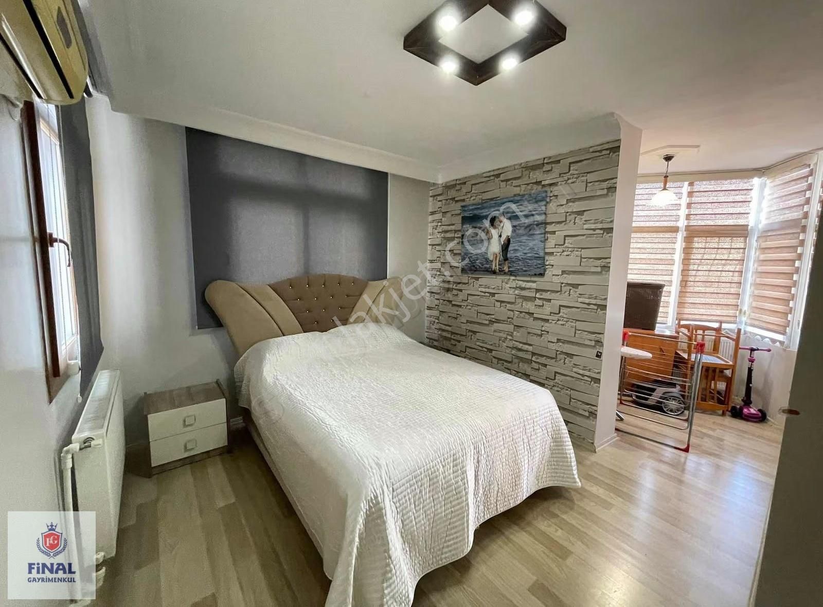 Kenanevrende 3+1 Km İçi Full Yapılı Site İçi Kaçmaz Daire - Görsel 9